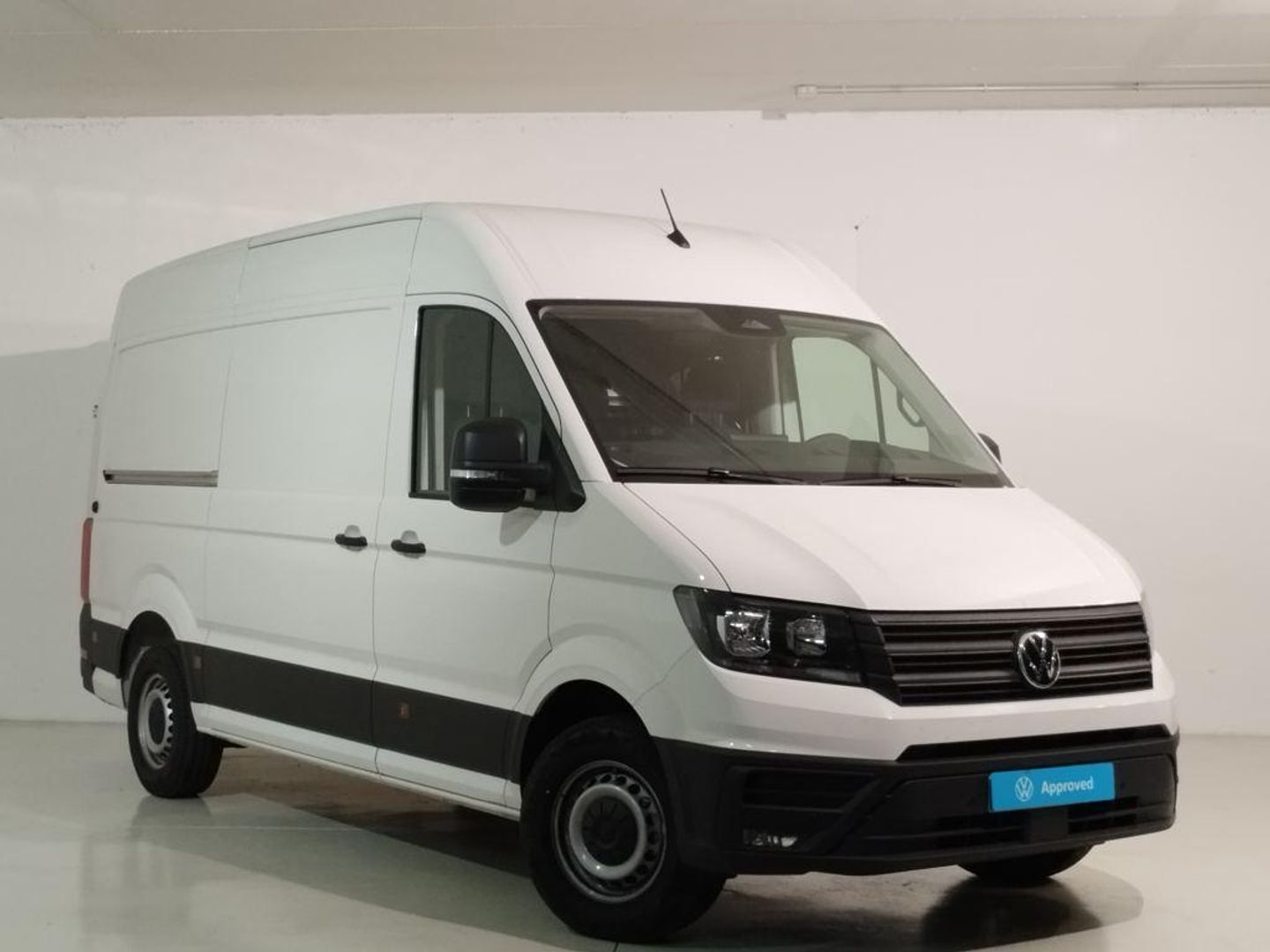 Volkswagen Crafter Furgon Batalla Media TN 2.0 TDI 103 kW (140 CV) 3.500 Blanco Industrial