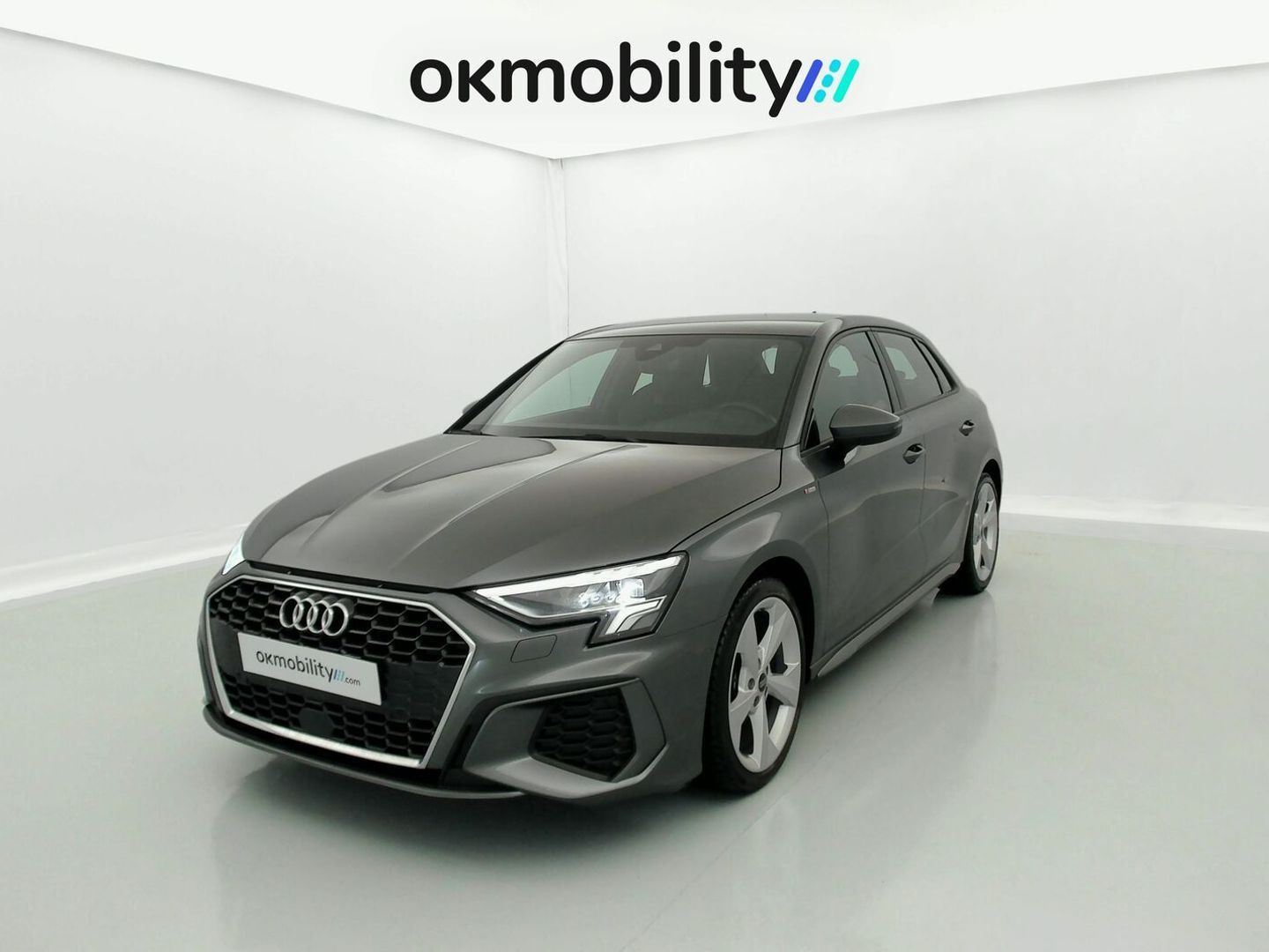 Audi A3 Sportback S line 35 TFSI 110 kW (150 CV) S tronic Gris Compact