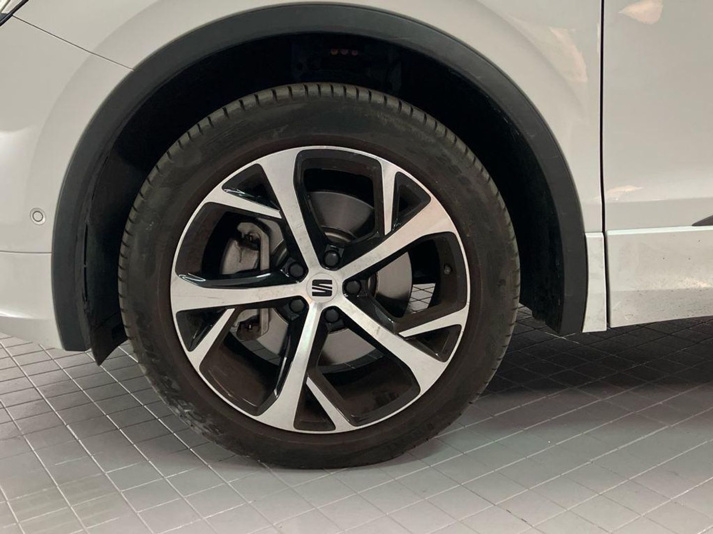 SEAT Tarraco 2.0 TDI S&S FR 4Drive DSG 147 kW (200 CV) Blanco All Terrain / Pick-up