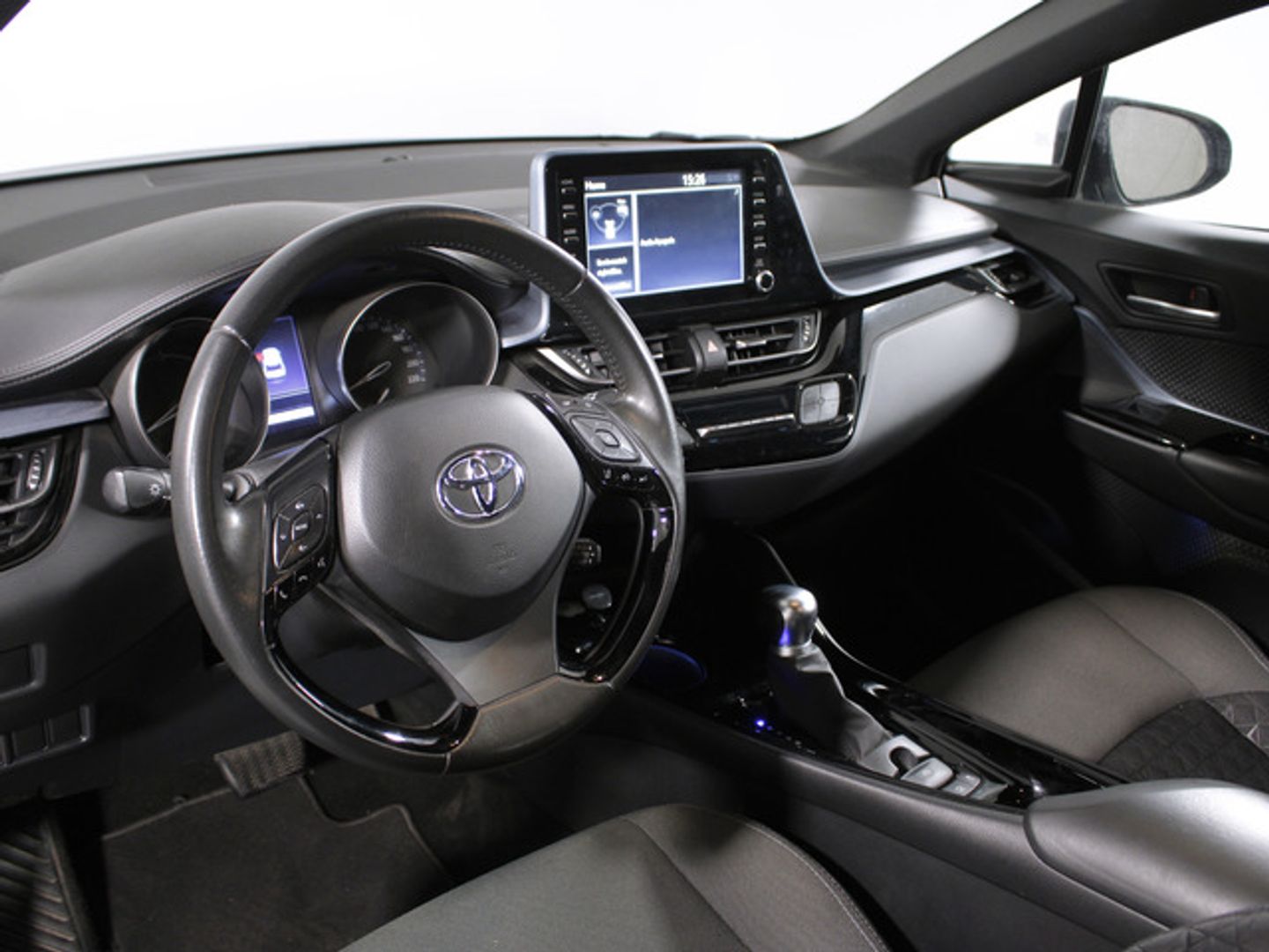 Toyota C-HR 1.8 125H Advance 90 kW (122 CV)