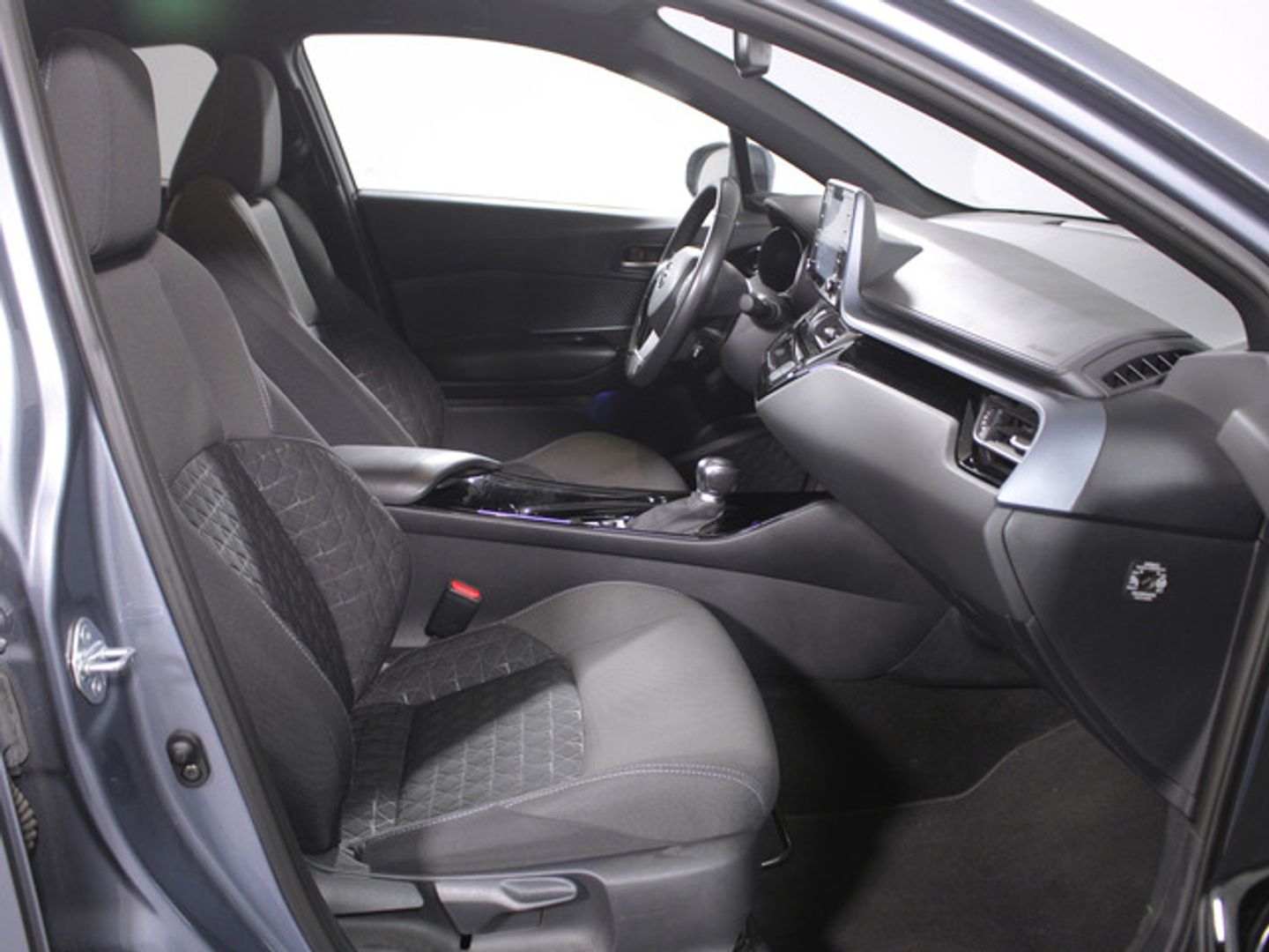 Toyota C-HR 1.8 125H Advance 90 kW (122 CV)