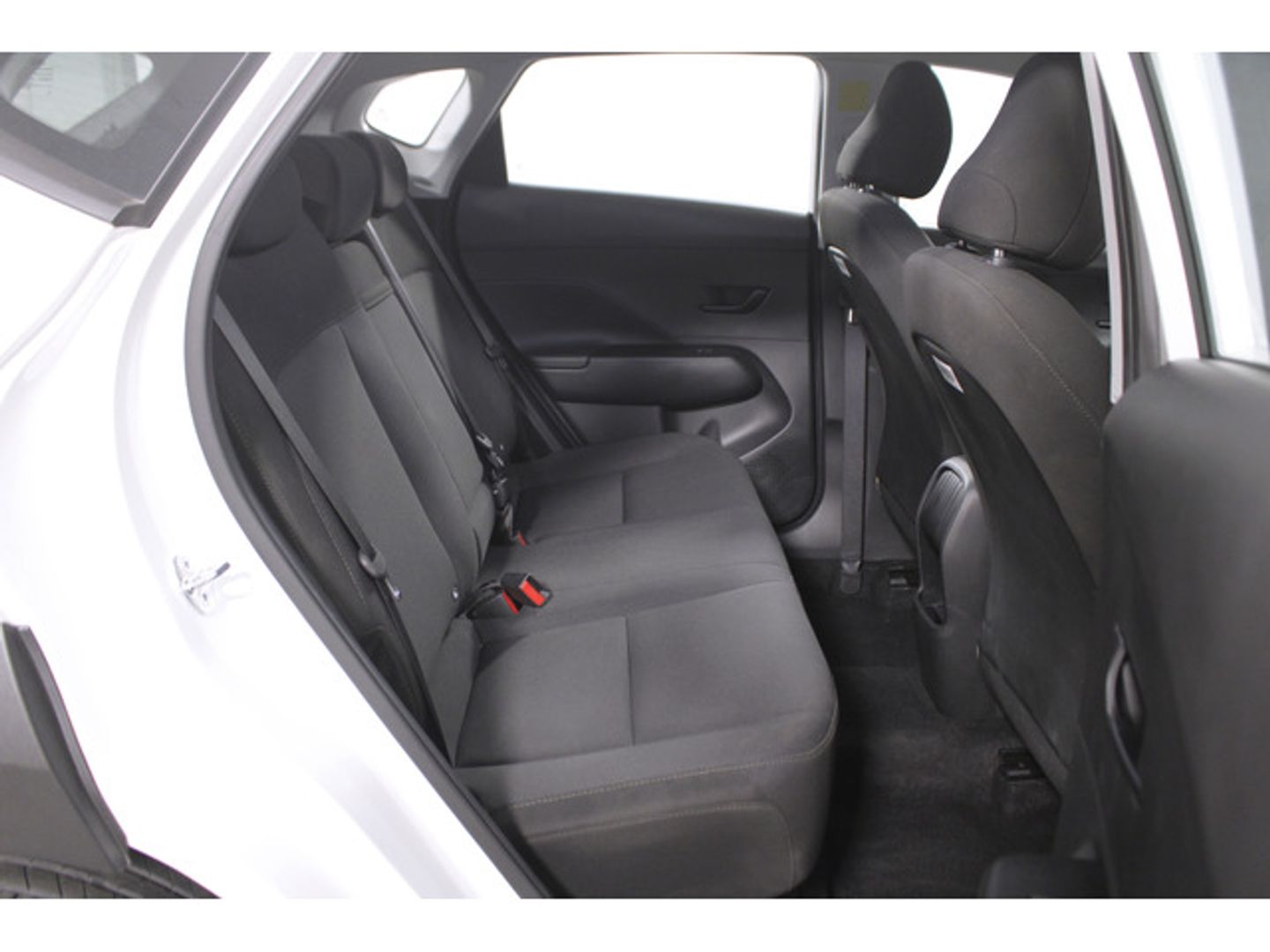 Hyundai Kona 1.6 GDI HEV Maxx DCT 104 kW (141 CV)