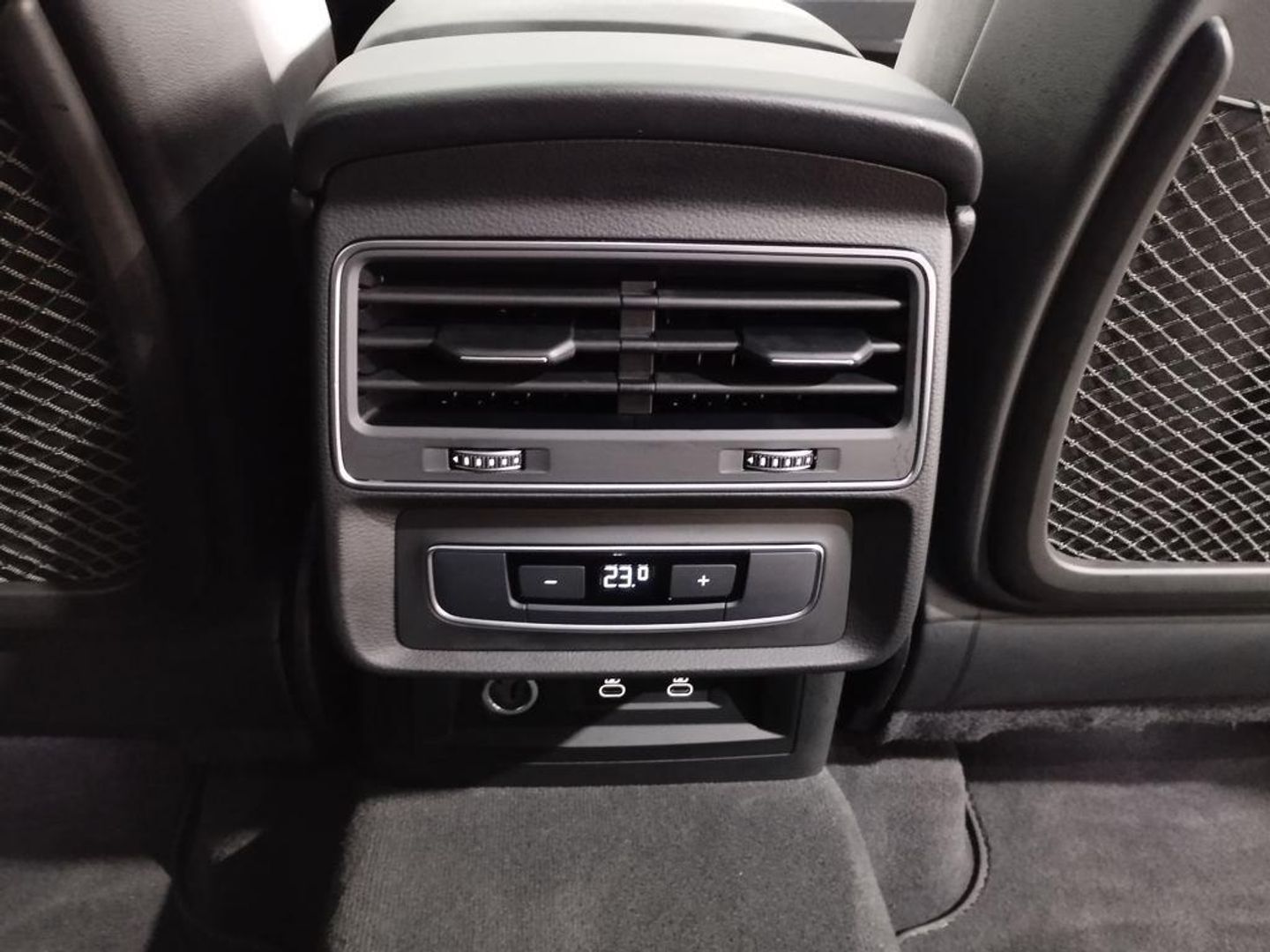 Audi Q8 TFSIe Black line 60 TFSIe quattro 360 kW (490 CV) tiptronic