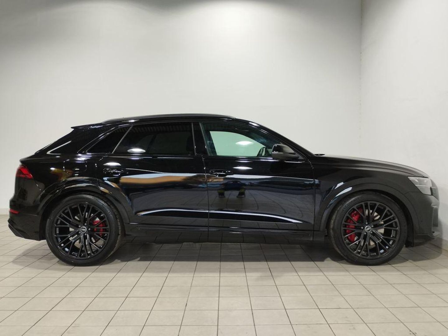 Audi Q8 TFSIe Black line 60 TFSIe quattro 360 kW (490 CV) tiptronic