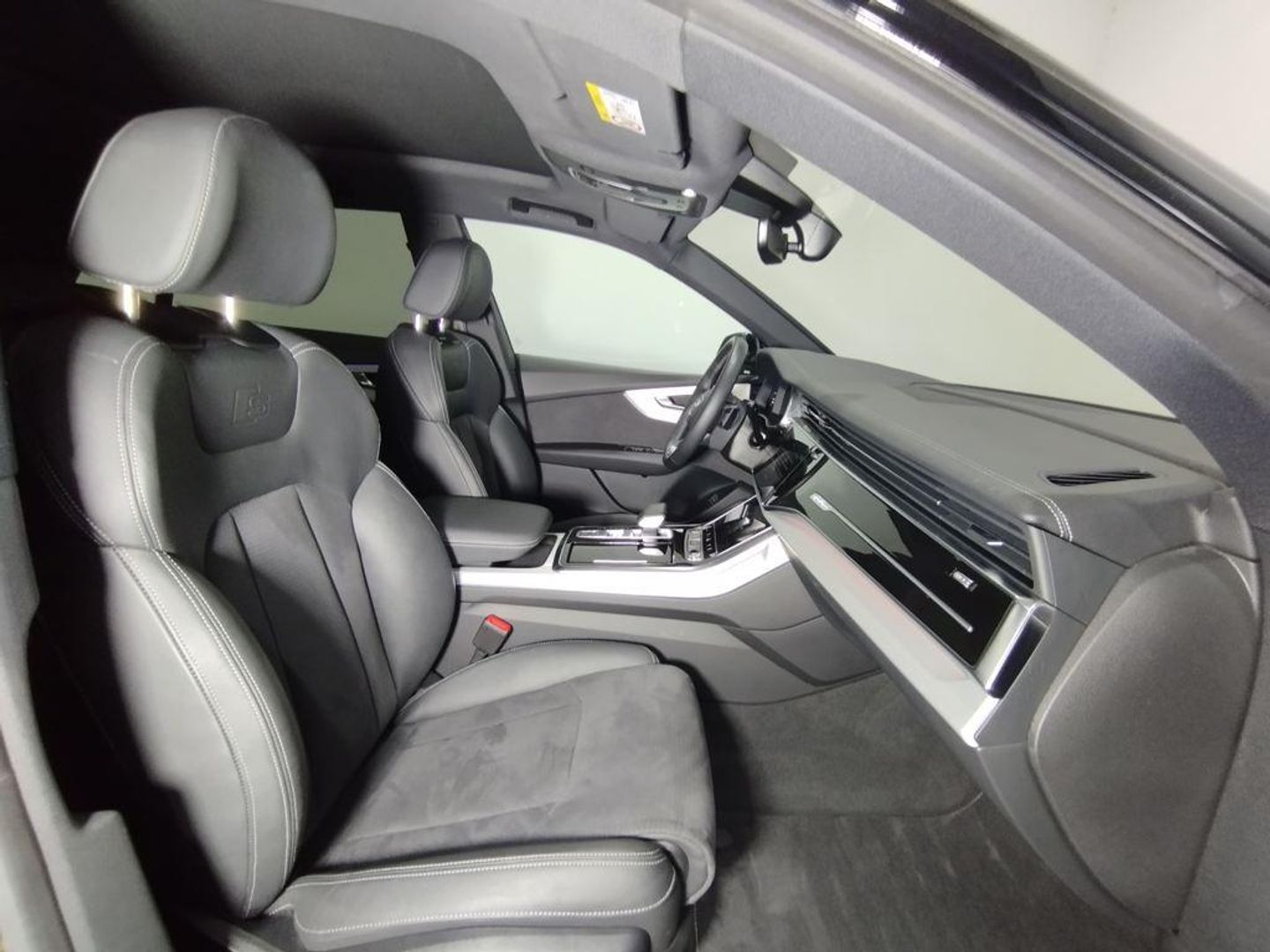 Audi Q8 TFSIe Black line 60 TFSIe quattro 360 kW (490 CV) tiptronic