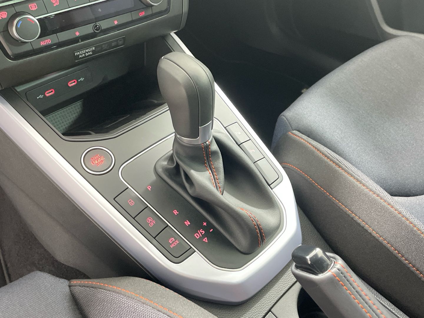 SEAT Arona 1.0 TSI FR XM DSG 85 kW (115 CV)