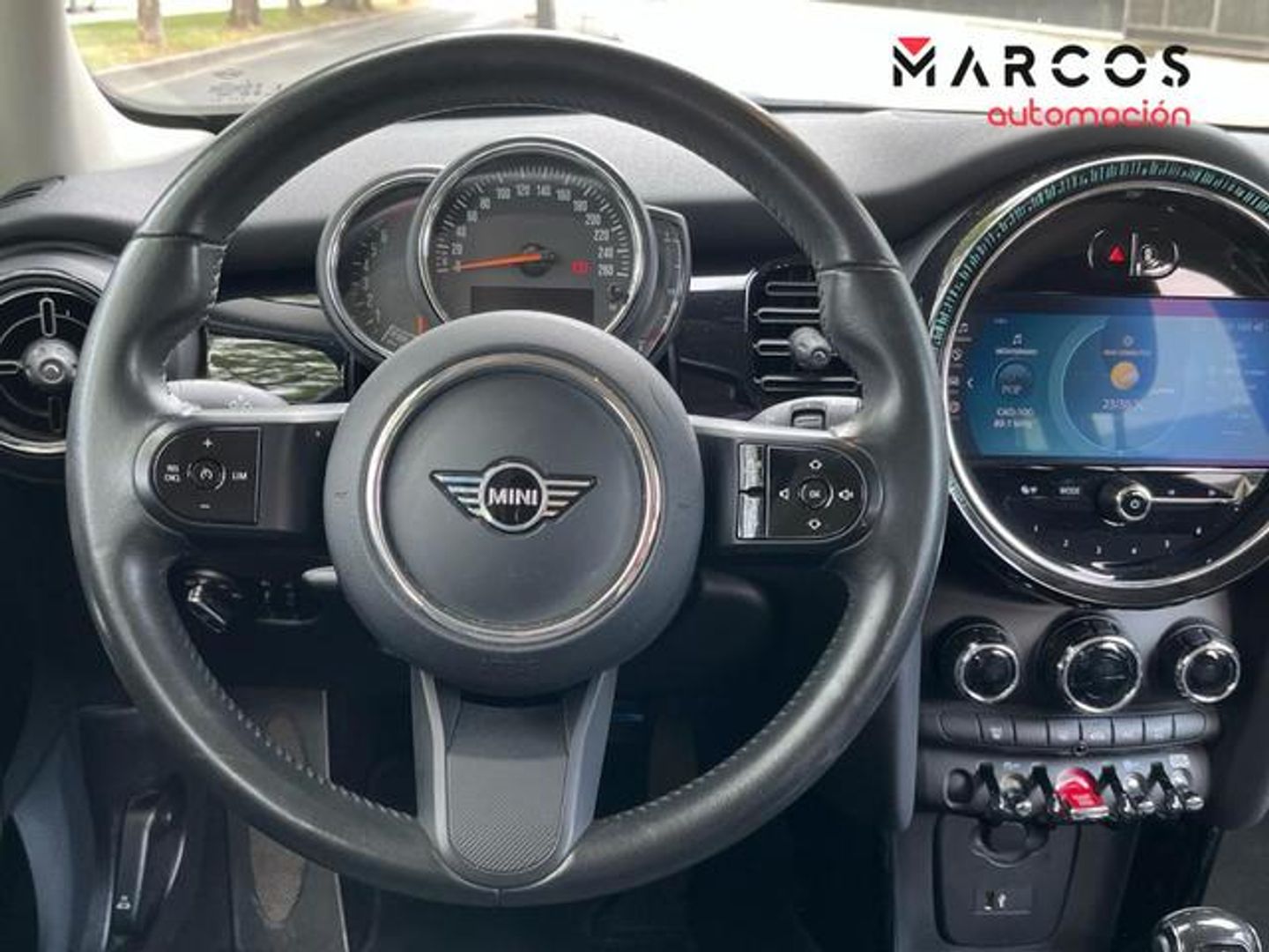 MINI MINI 5 Puertas Cooper 100 kW (136 CV)