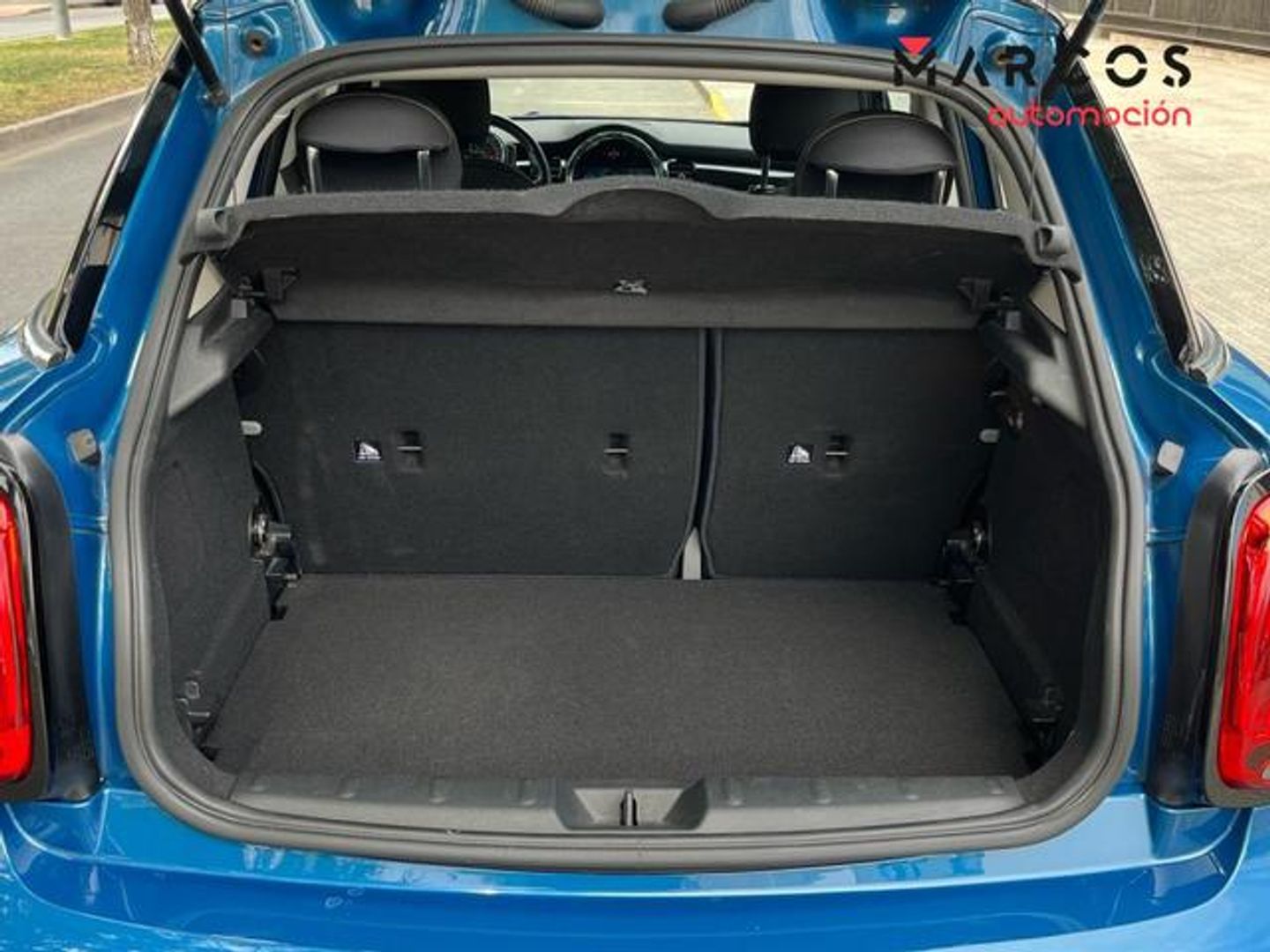 MINI MINI 5 Puertas Cooper 100 kW (136 CV)