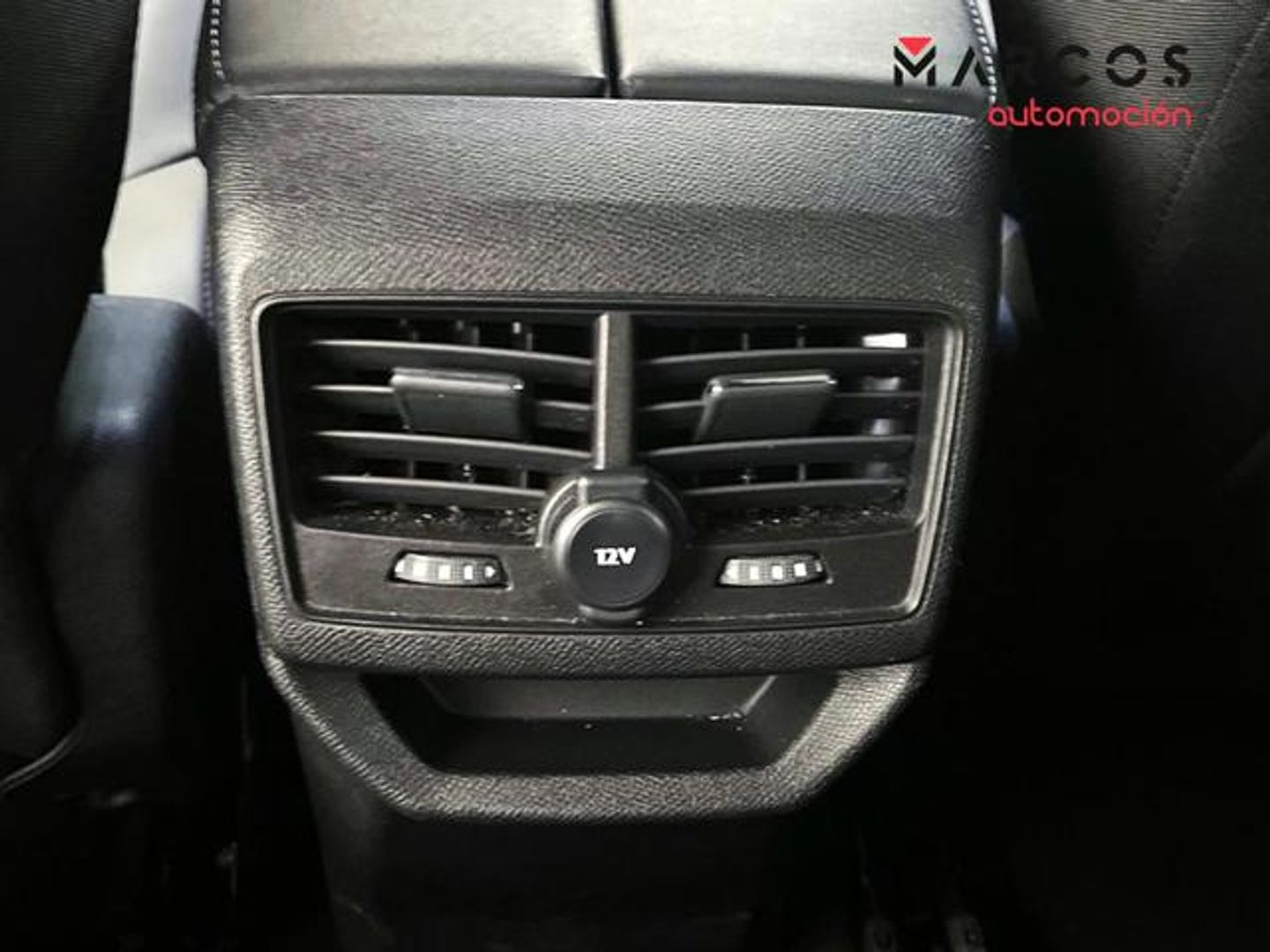 Peugeot 3008 Hybrid 136 Allure Pack eDCS6 100 kW (136 CV)