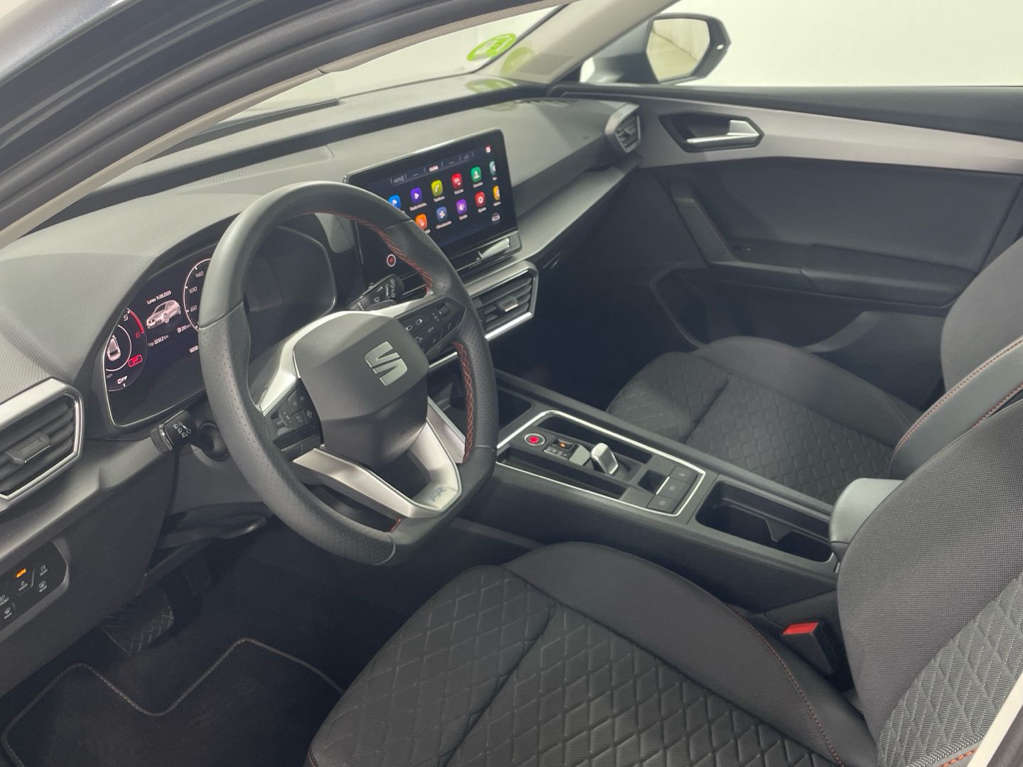 SEAT León 2.0 TDI S&S FR XS DSG 110 kW (150 CV)