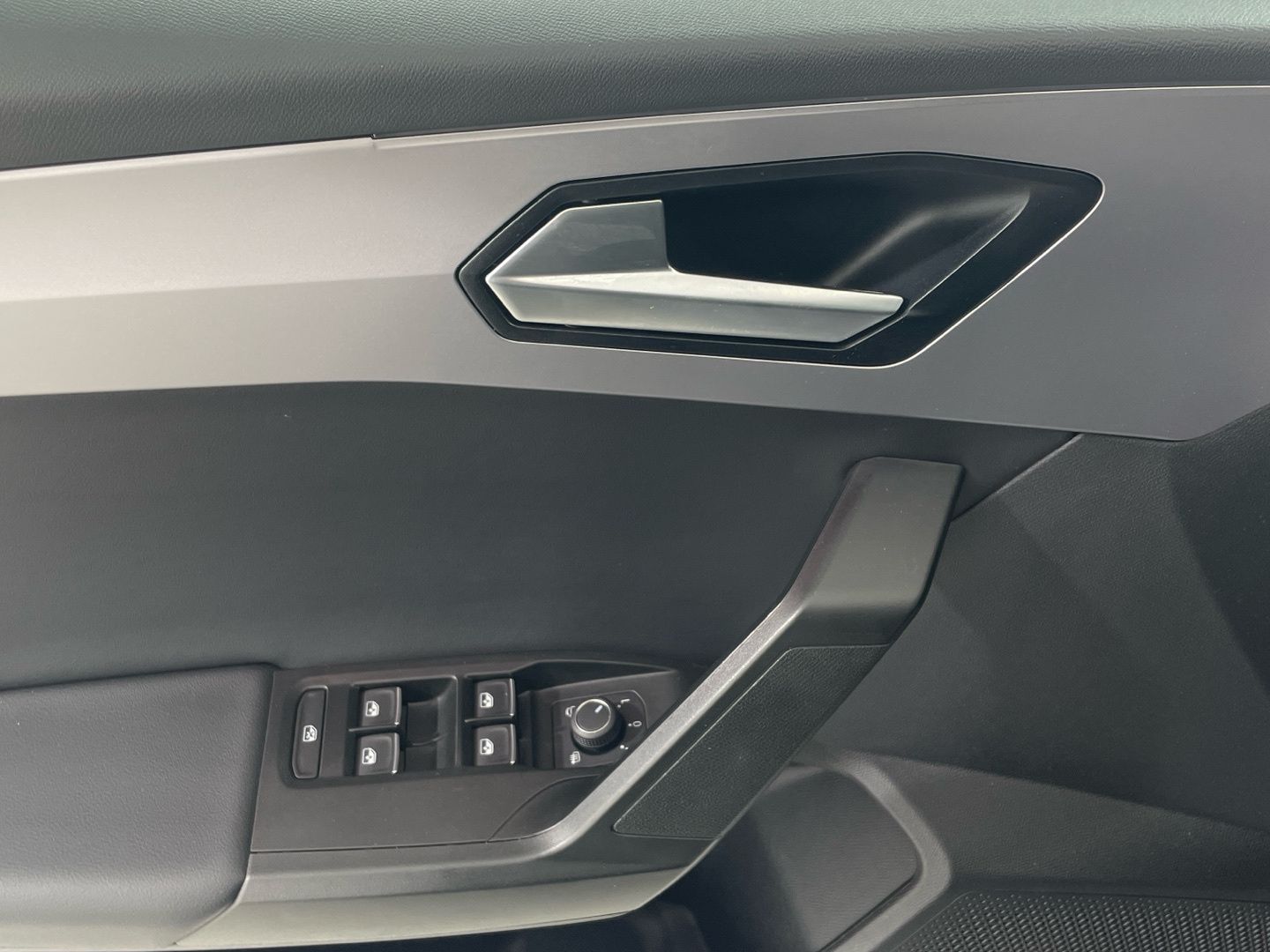 SEAT León 2.0 TDI S&S FR XS DSG 110 kW (150 CV)