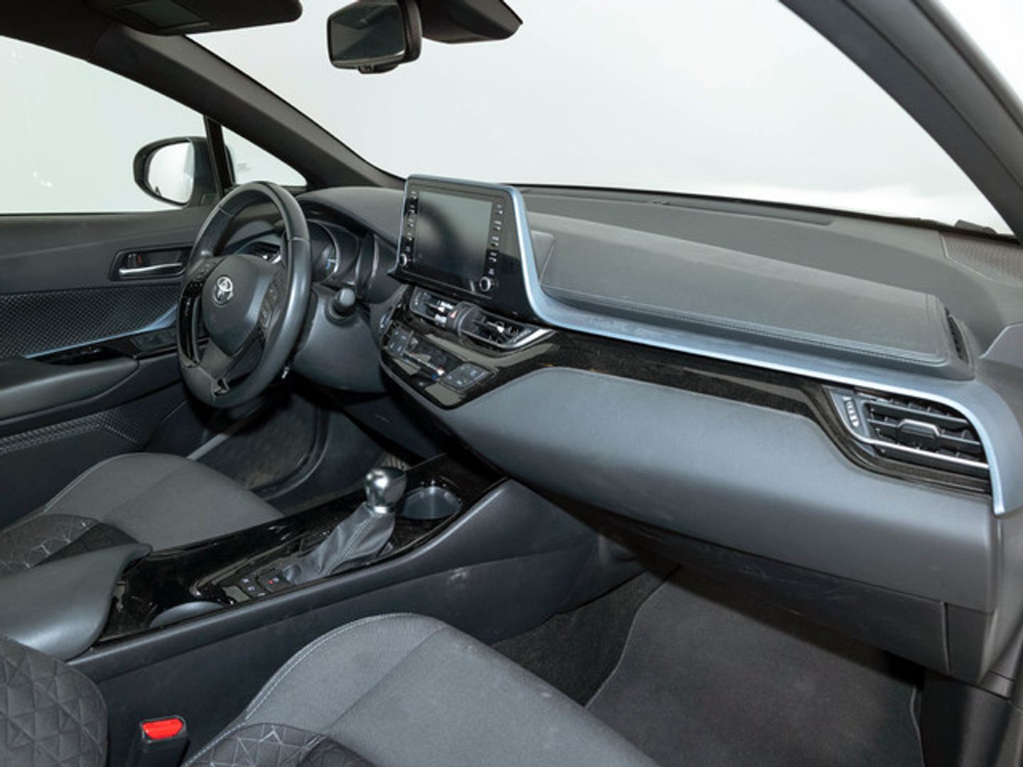 Toyota C-HR 180H Advance 135 kW (184 CV)