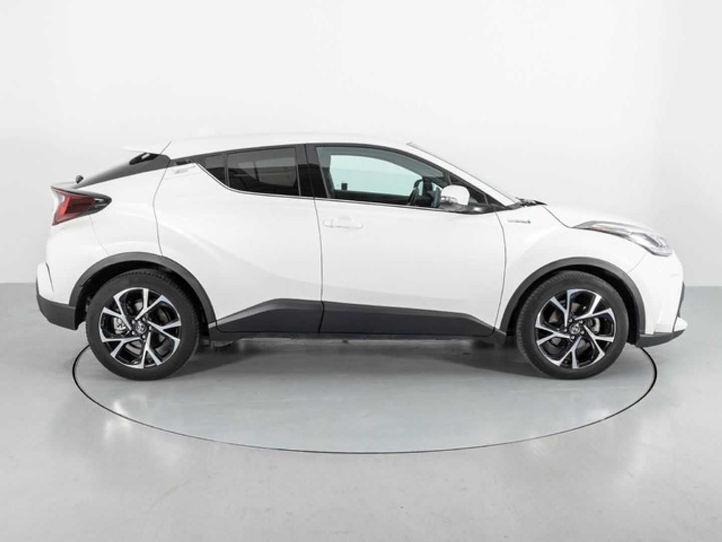 Toyota C-HR 180H Advance 135 kW (184 CV)