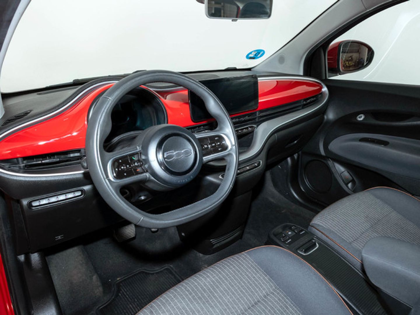 Fiat 500 Electrico 500 Icon Hb 320km 85 kW (118 CV)