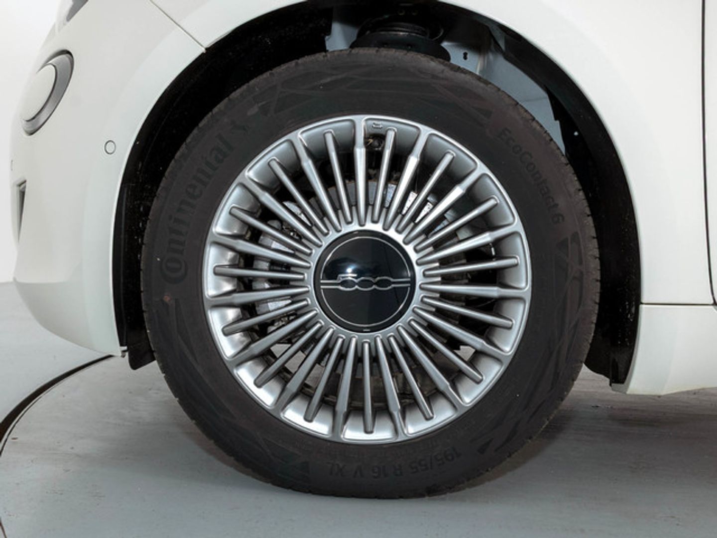 Fiat 500 Electrico Monotrim 320km 87 kW (118 CV)