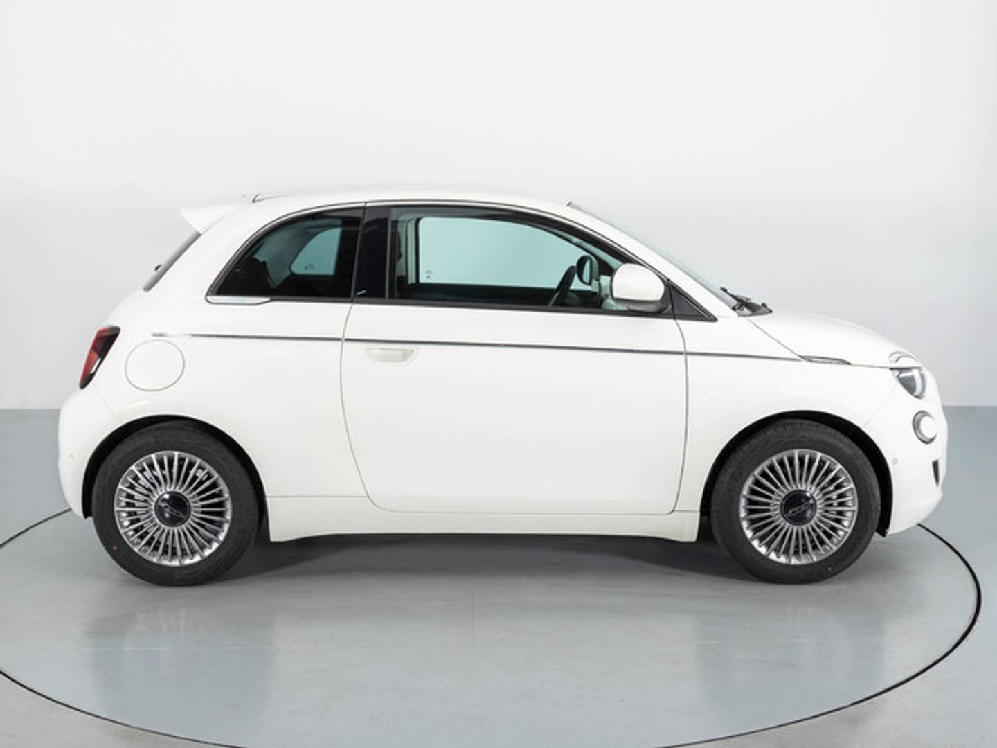 Fiat 500 Electrico Monotrim 320km 87 kW (118 CV)