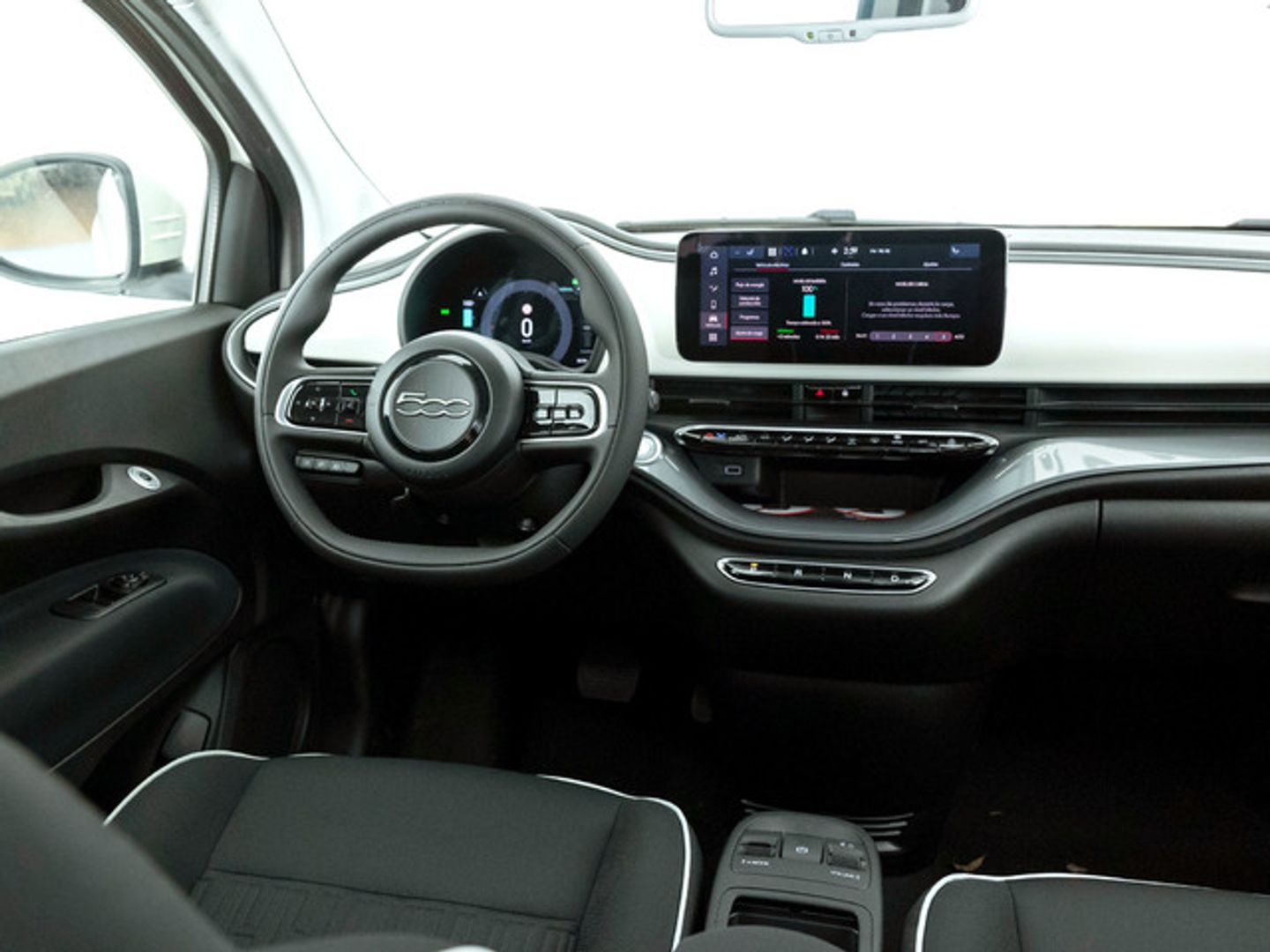 Fiat 500 Electrico Monotrim 320km 87 kW (118 CV)