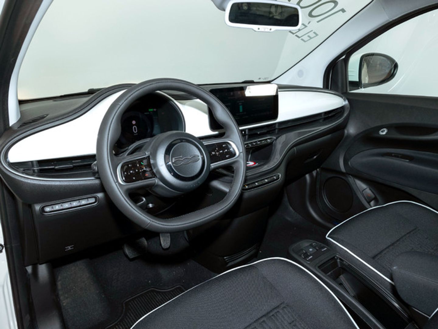 Fiat 500 Electrico Monotrim 320km 87 kW (118 CV)