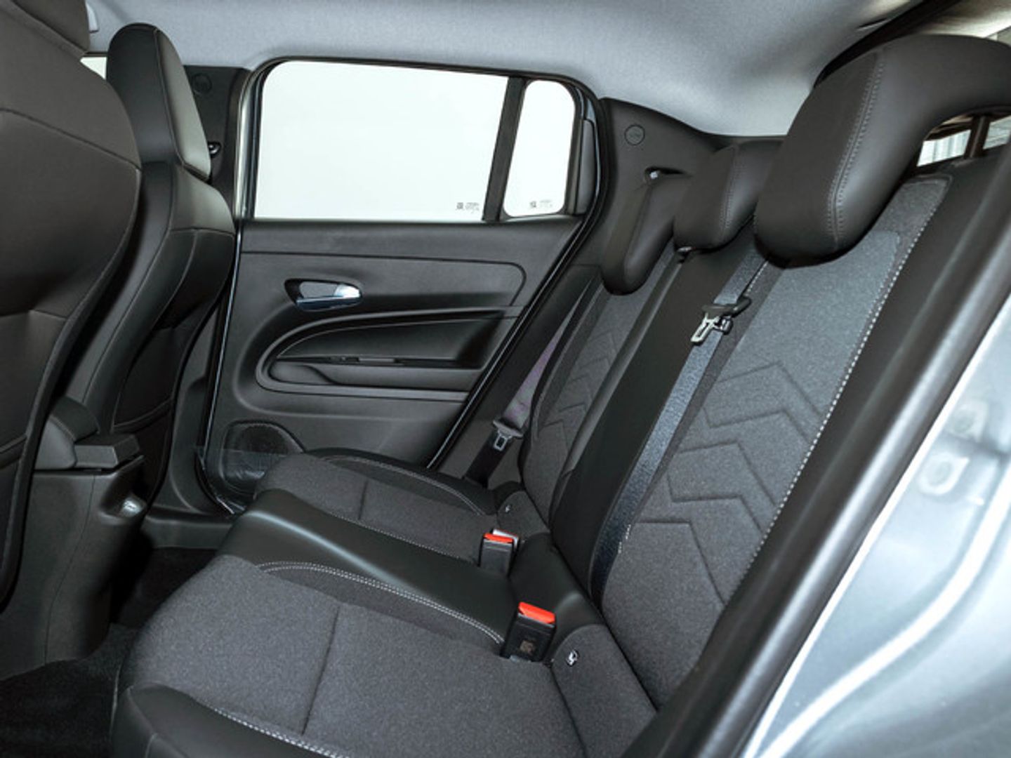 Jeep Avenger 1.2 eHybrid Altitude 74 kW (100 CV)