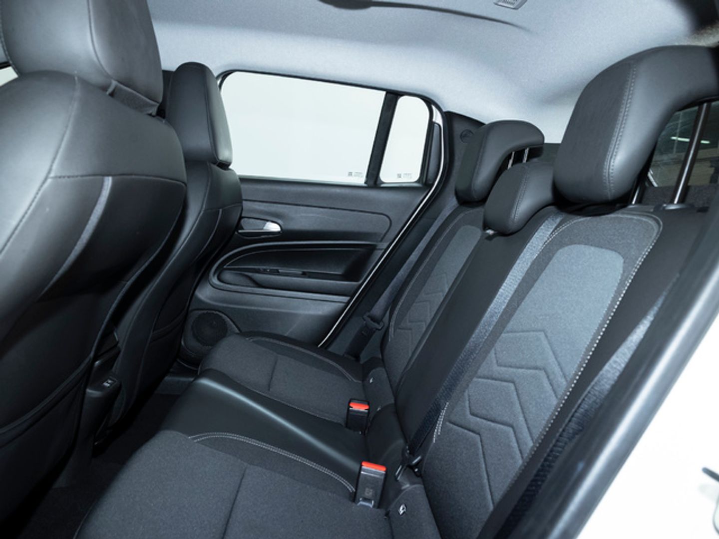 Jeep Avenger 1.2 G Altitude 74 kW (100 CV)