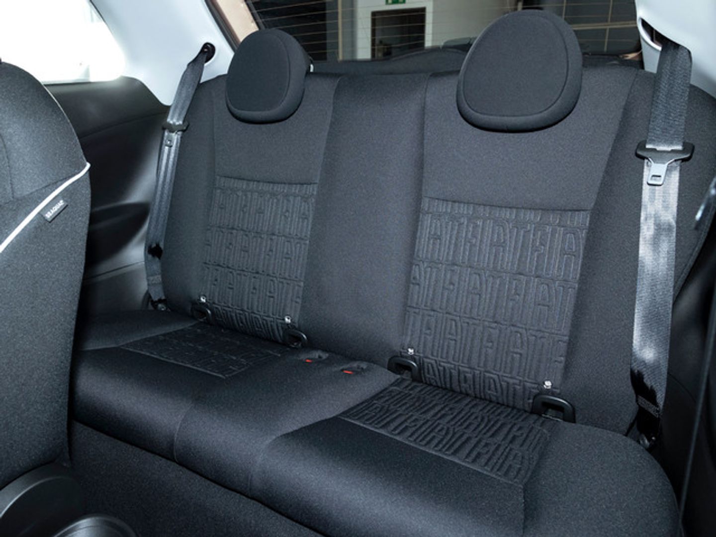 Fiat 500 Electrico Monotrim 320km 87 kW (118 CV)