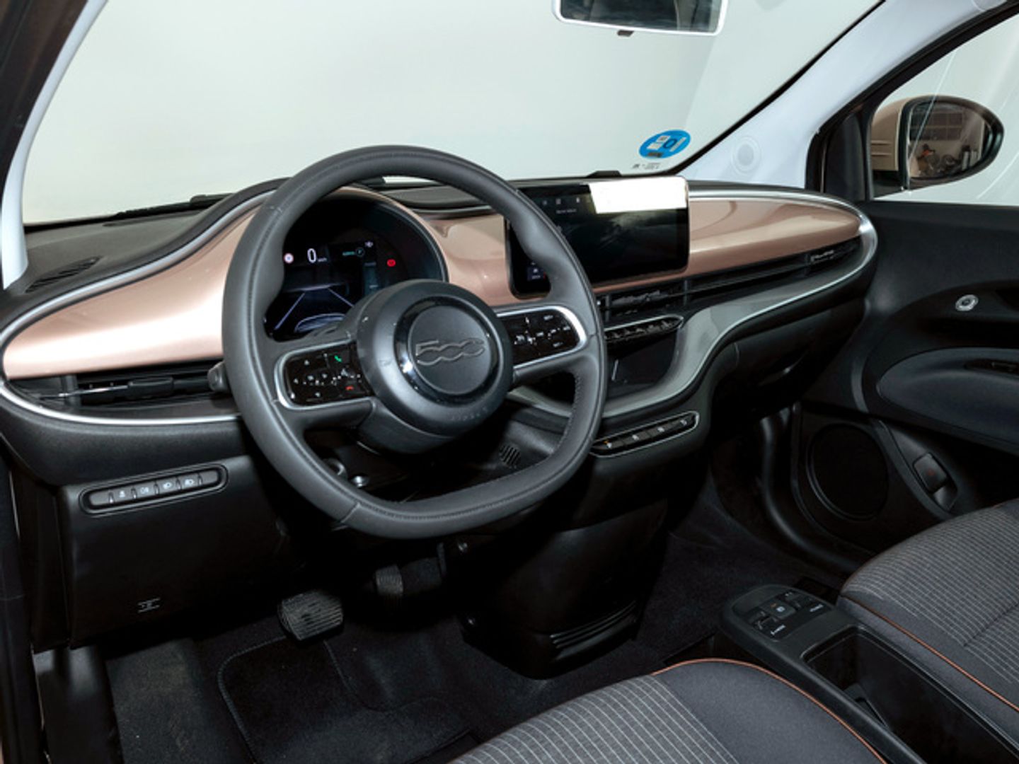 Fiat 500 Electrico Monotrim 320km 87 kW (118 CV)