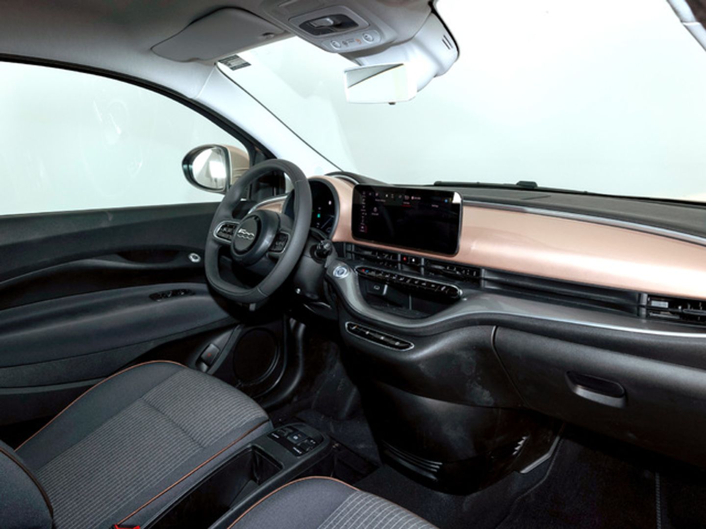 Fiat 500 Electrico Monotrim 320km 87 kW (118 CV)