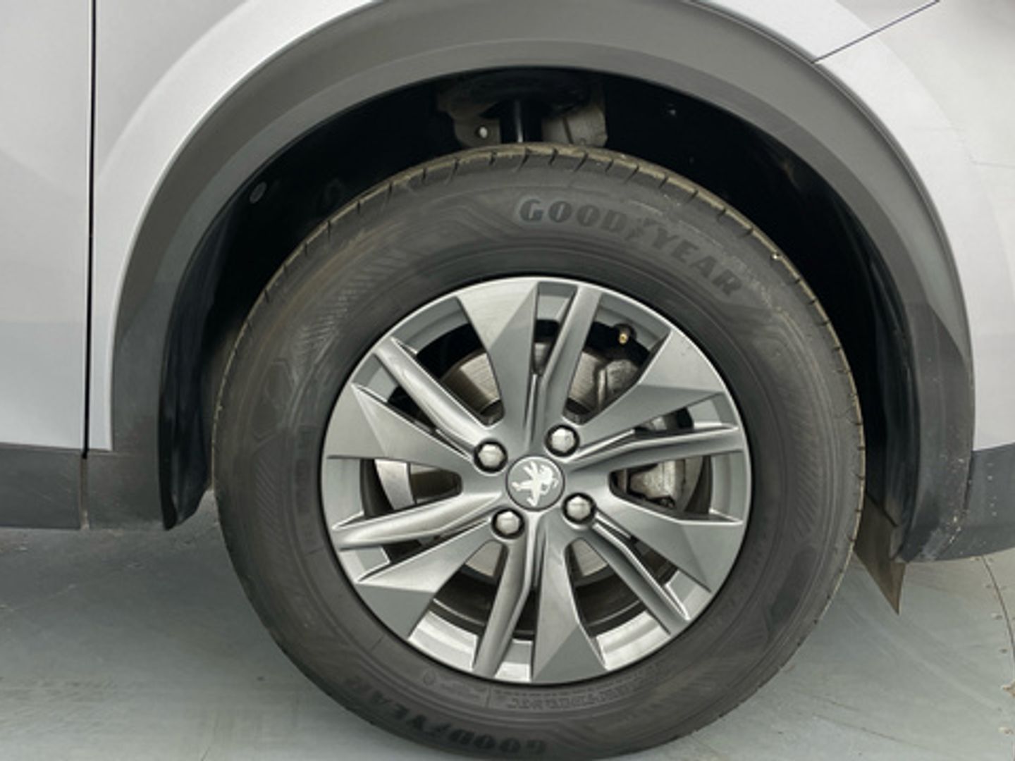 Peugeot 2008 Puretech 100 S&S Active Pack 75 kW (100 CV)