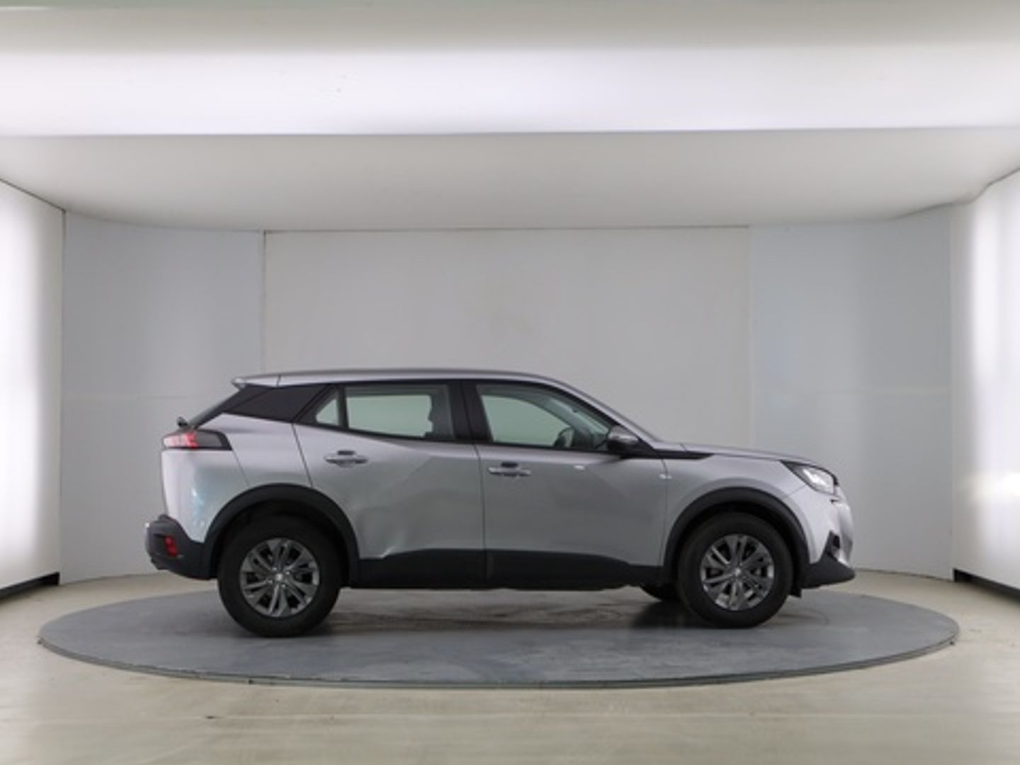 Peugeot 2008 Puretech 100 S&S Active Pack 75 kW (100 CV)