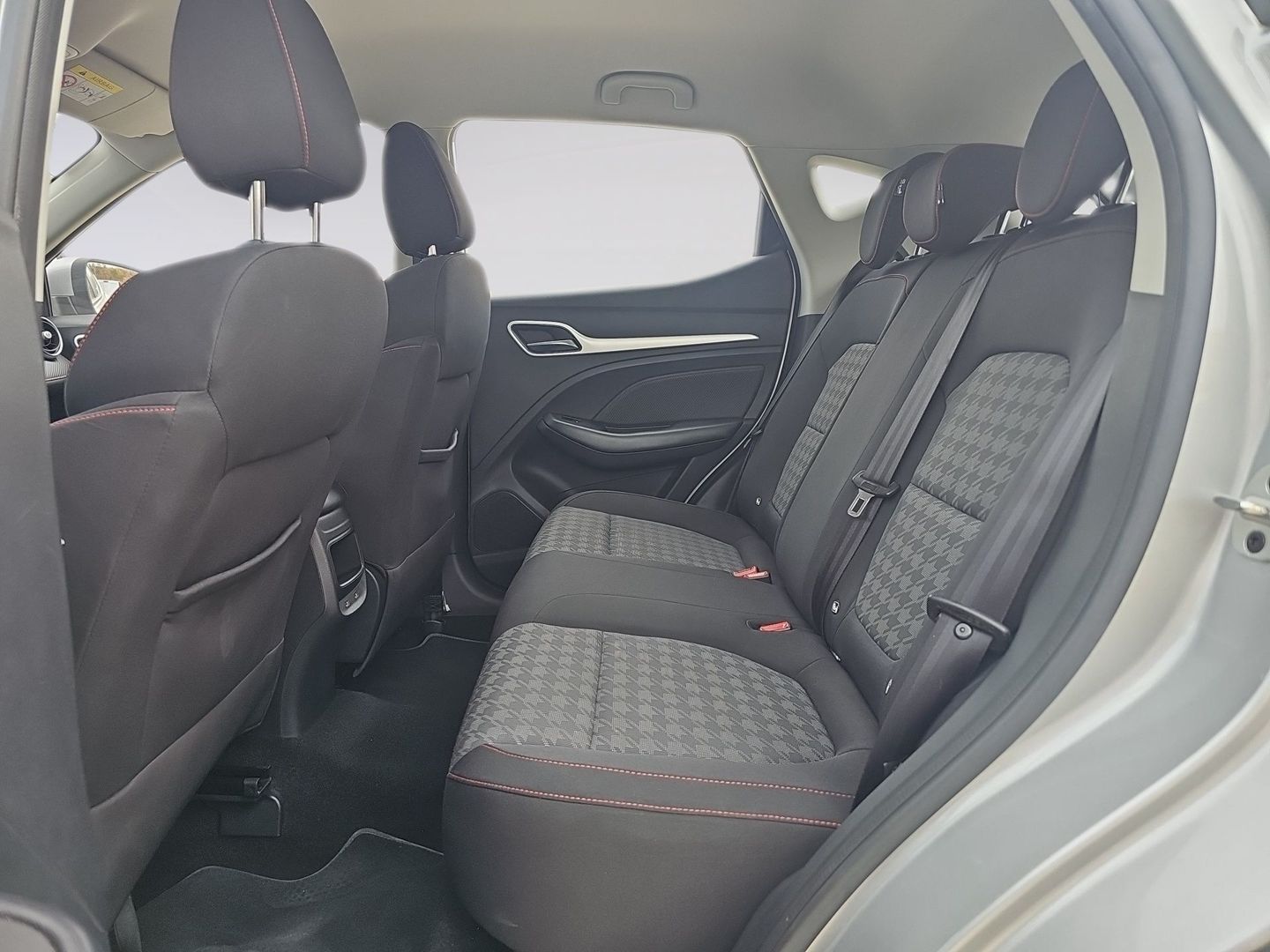 MG ZS 1.0T Comfort Auto 82 kW (111 CV)