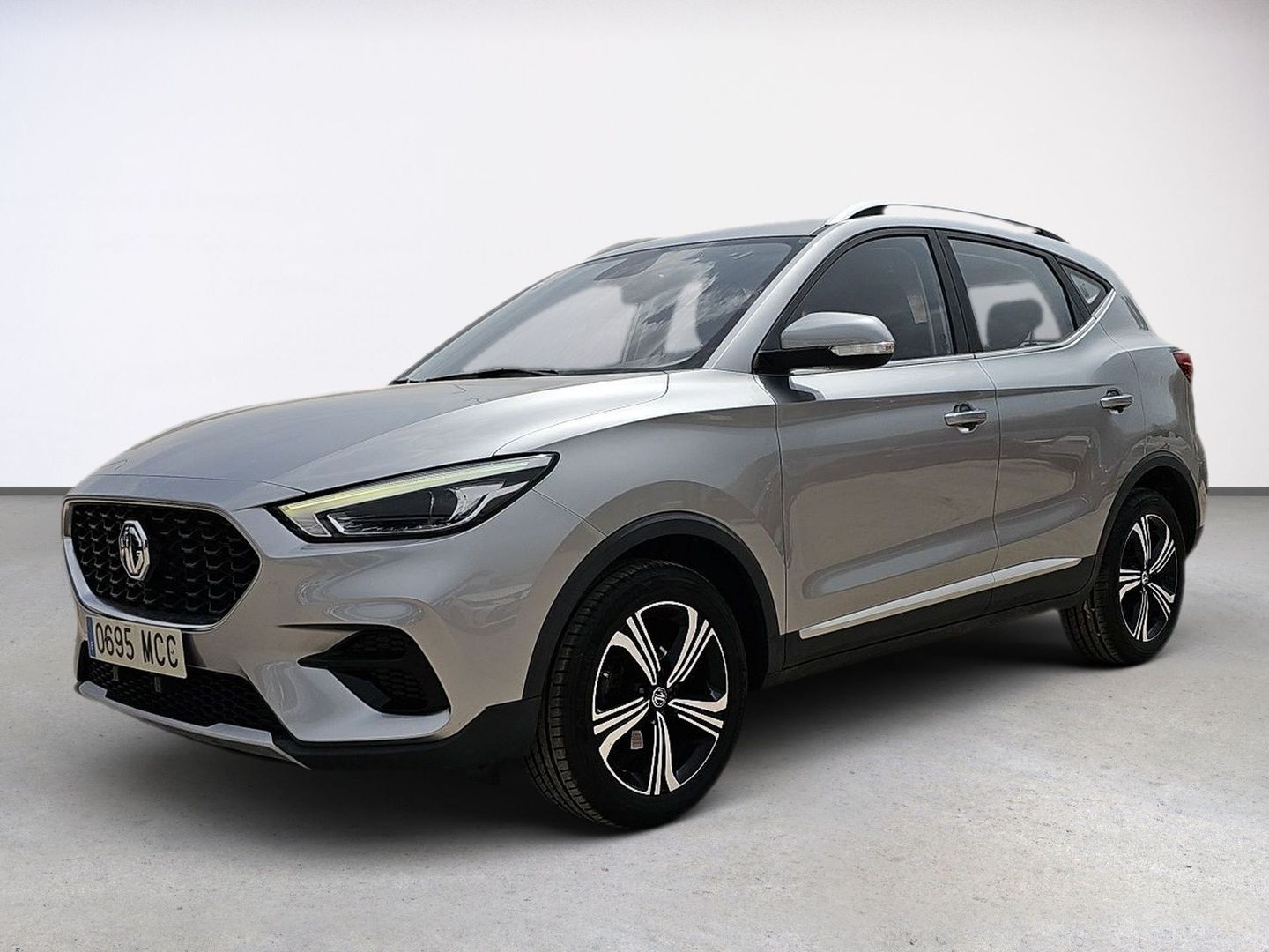 MG ZS 1.5 Comfort 78 kW (106 CV) Gris Plata All Terrain / Pick-up