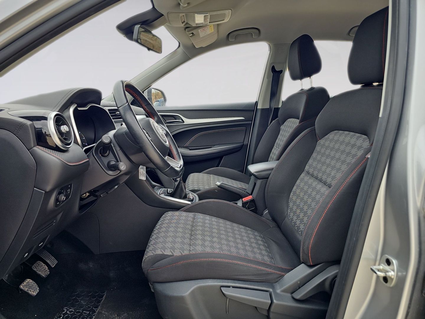 MG ZS 1.5 Comfort 78 kW (106 CV)