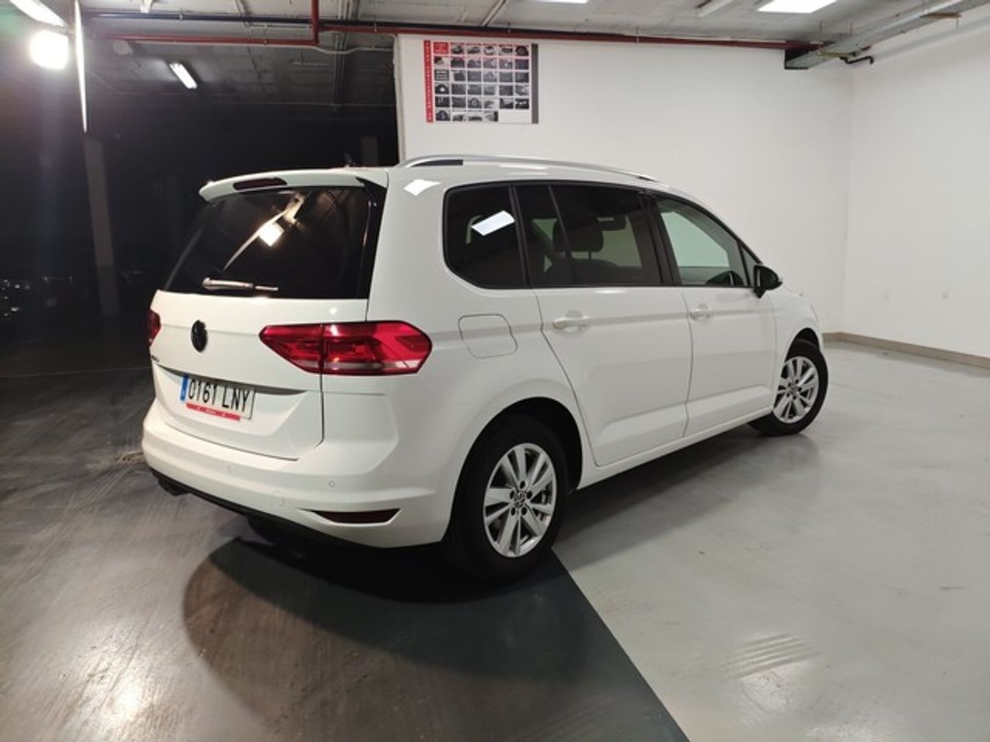 Volkswagen Touran Advance 2.0 TDI 110 kW (150 CV) DSG