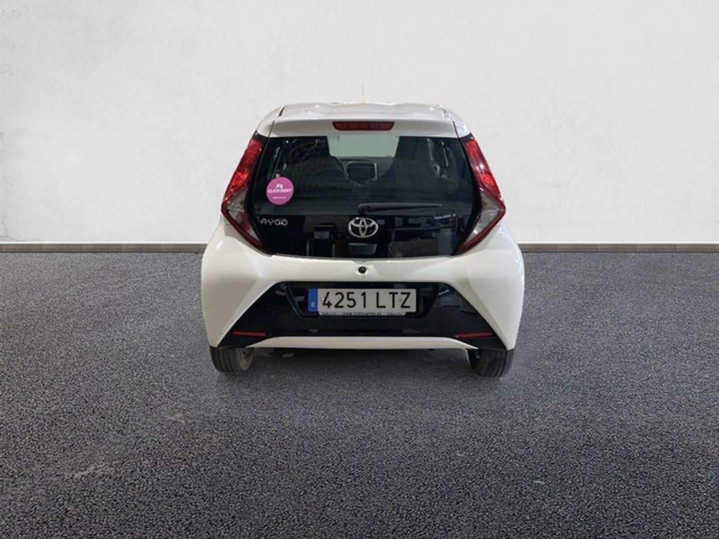 Toyota Aygo 1.0 70 x-play 53 kW (72 CV)