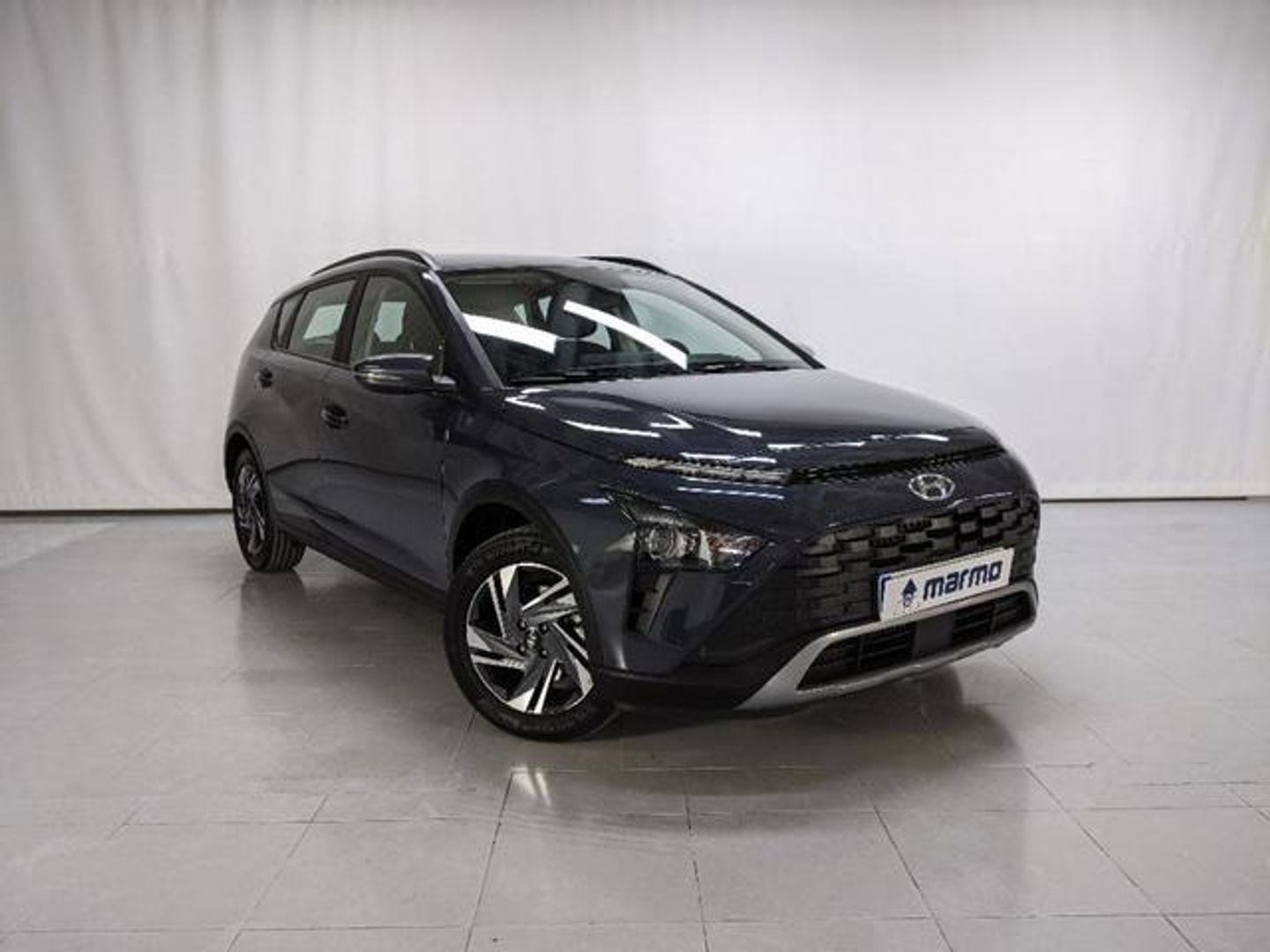 Hyundai Bayon 1.2 MPI Maxx 62 kW (84 CV) Gris All Terrain / Pick-up