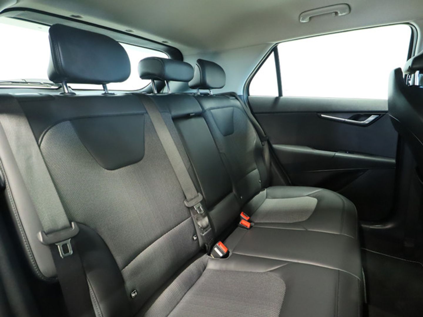 Kia Niro 1.6 GDi PHEV Drive 135 kW (183 CV)