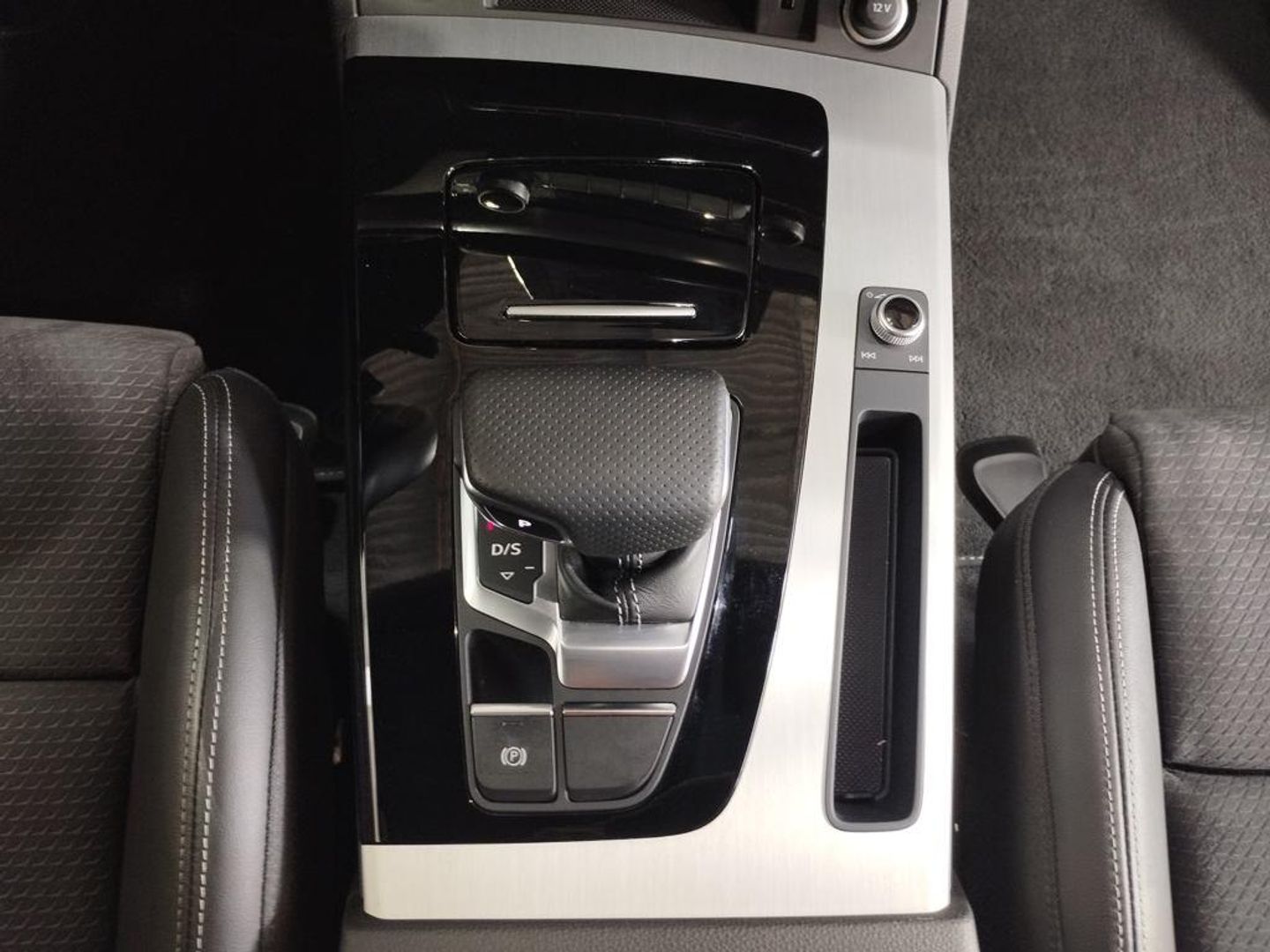 Audi Q5 Black line 40 TDI quattro-ultra 150 kW (204 CV) S tronic