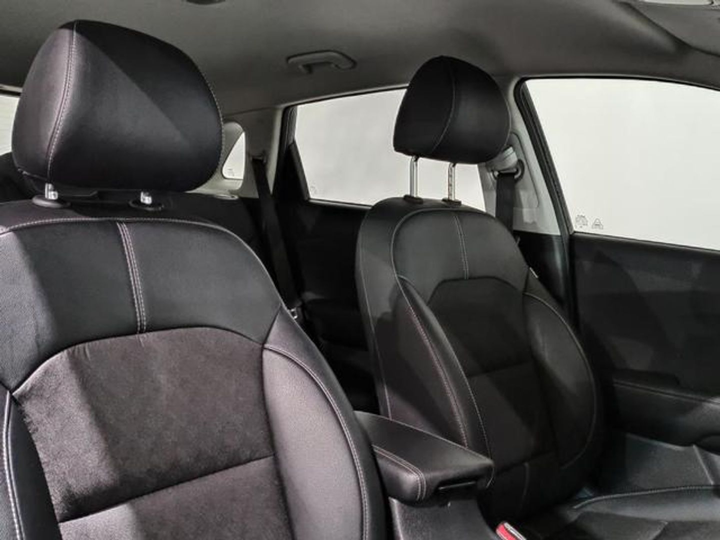 Kia Niro 1.6 GDi HEV Híbrido Drive 104 kW (141 CV)