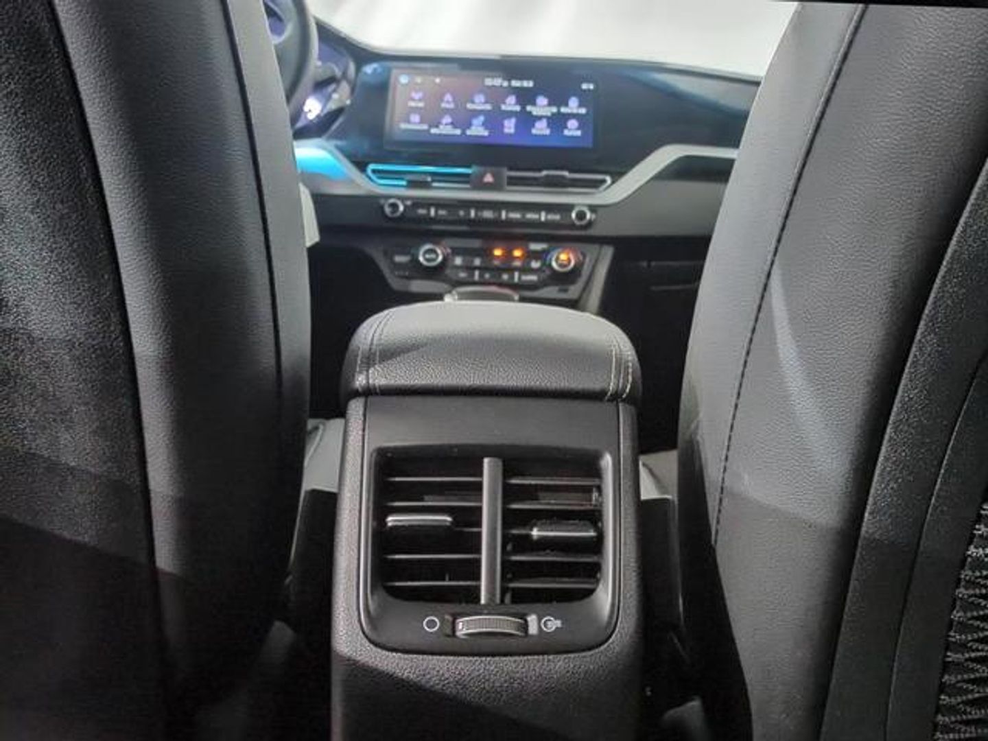 Kia Niro 1.6 GDi HEV Híbrido Drive 104 kW (141 CV)