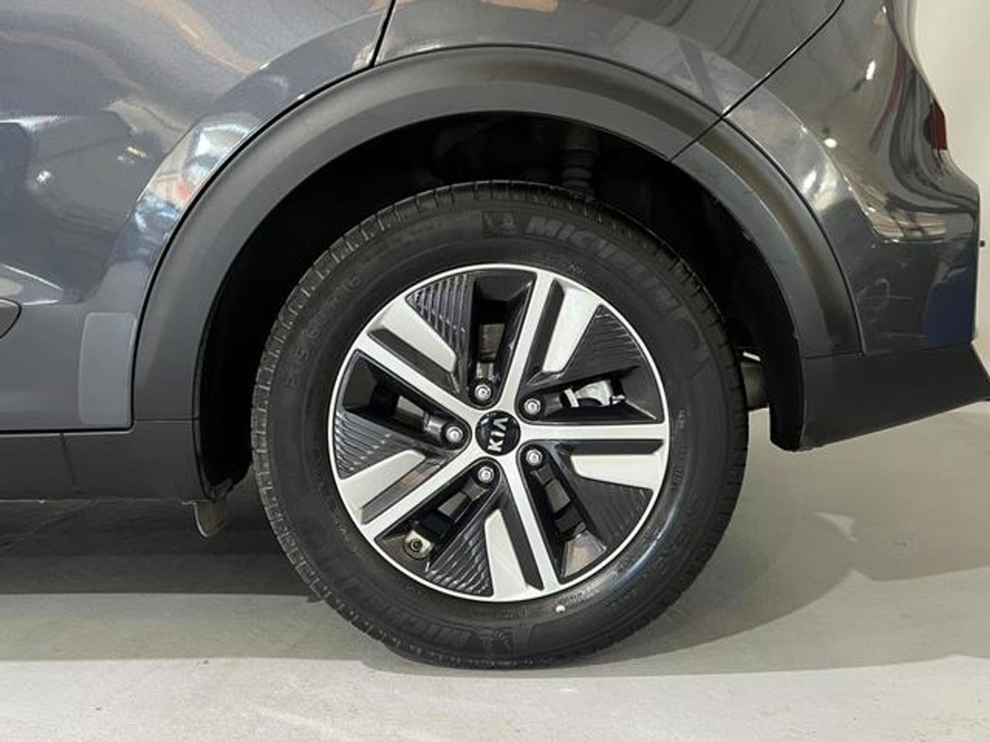 Kia Niro 1.6 GDi HEV Híbrido Drive 104 kW (141 CV)