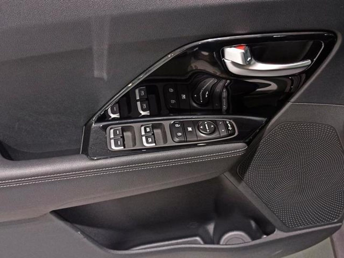 Kia Niro 1.6 GDi HEV Híbrido Drive 104 kW (141 CV)
