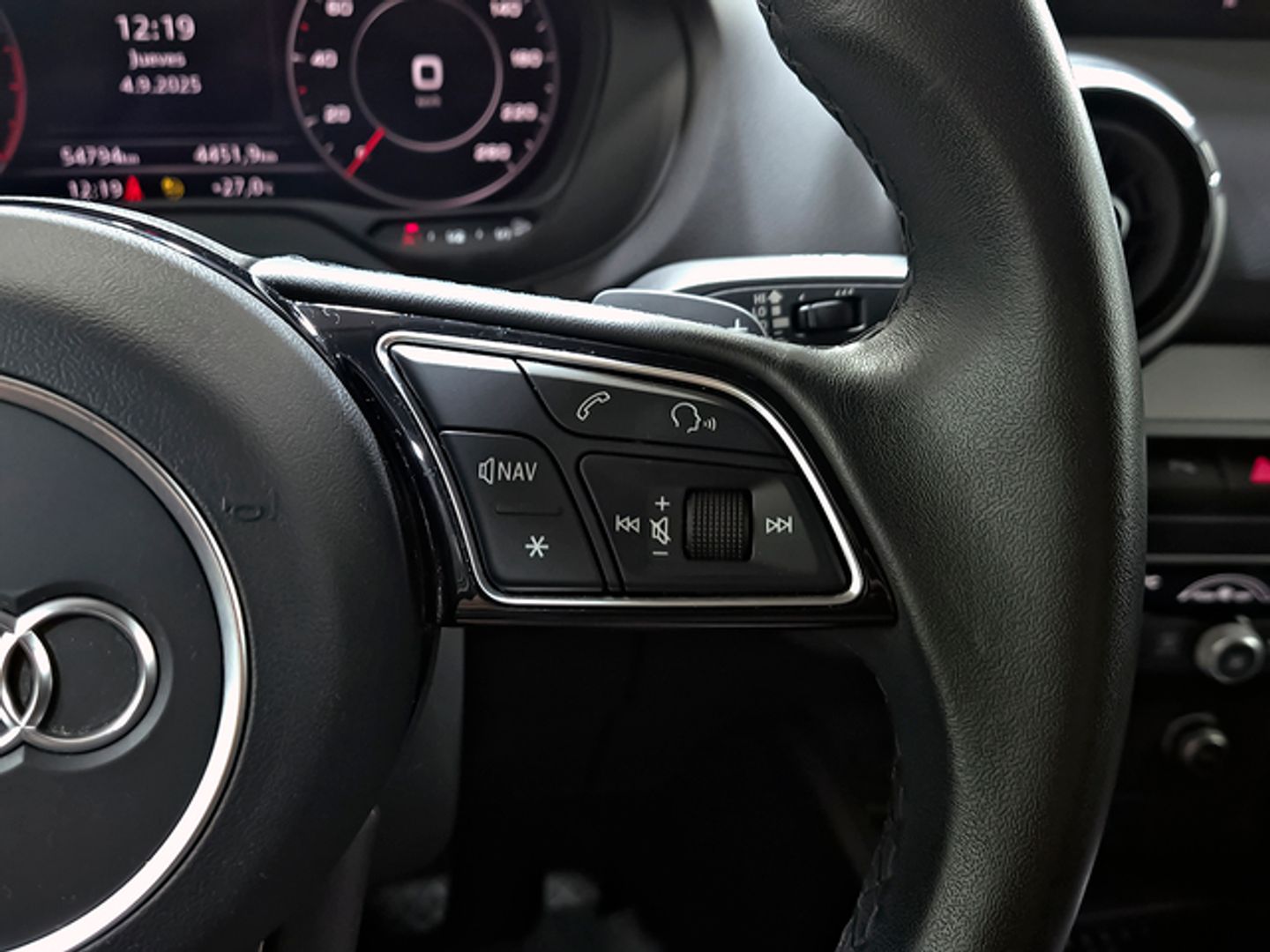 Audi Q2 S line 35 TFSI 110 kW (150 CV) S tronic