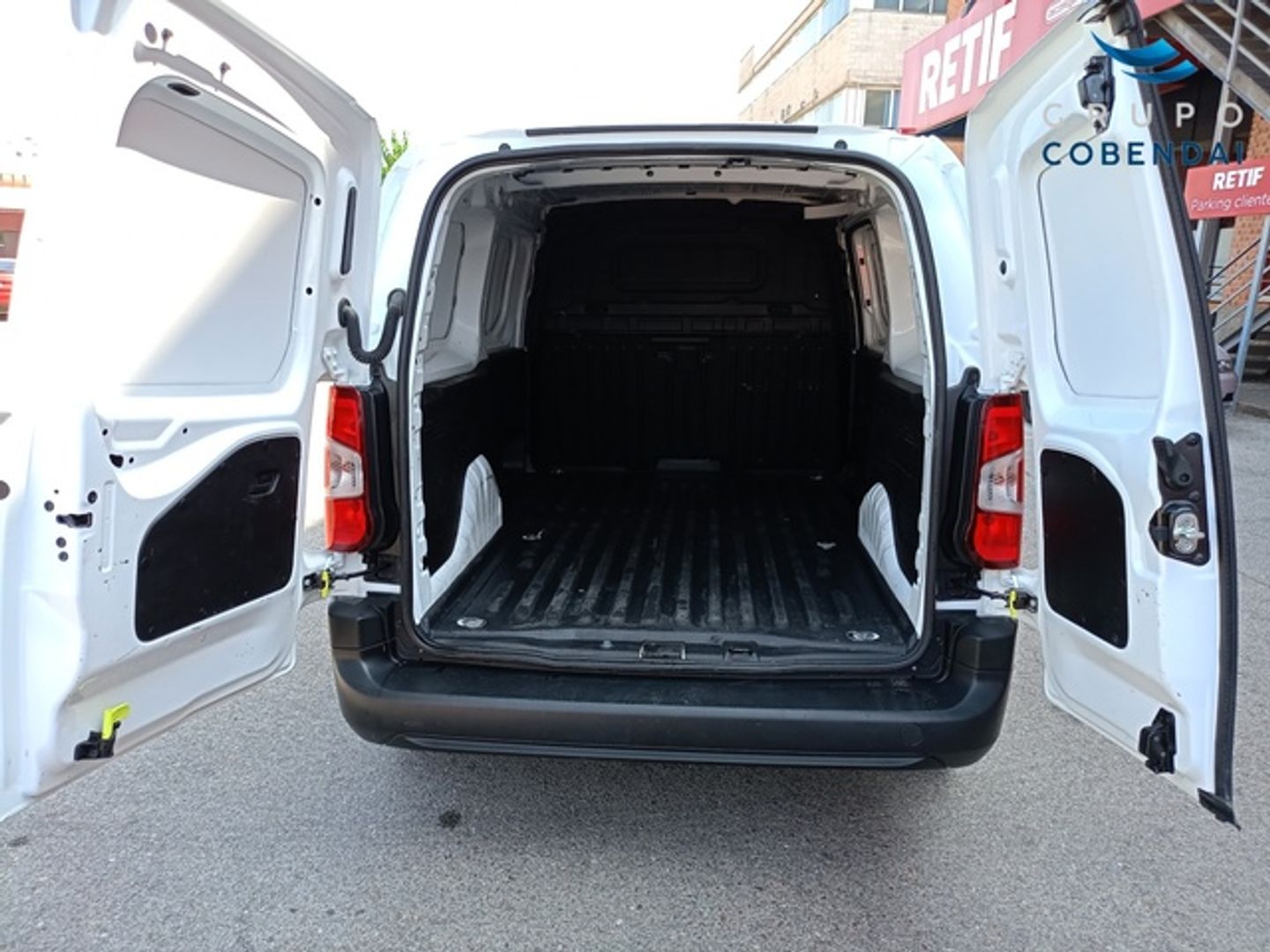 Peugeot Partner Furgon BlueHDi 100 Premium Long 1000kg 73 kW (98 CV)