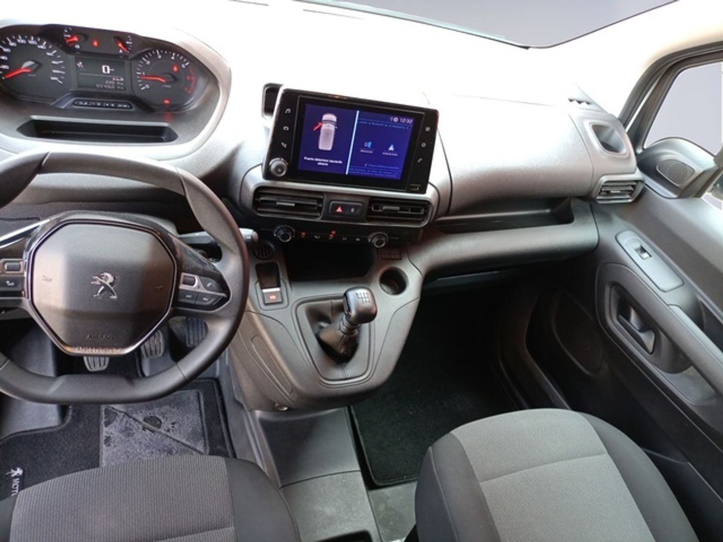Peugeot Partner Furgon BlueHDi 100 Premium Long 1000kg 73 kW (98 CV)