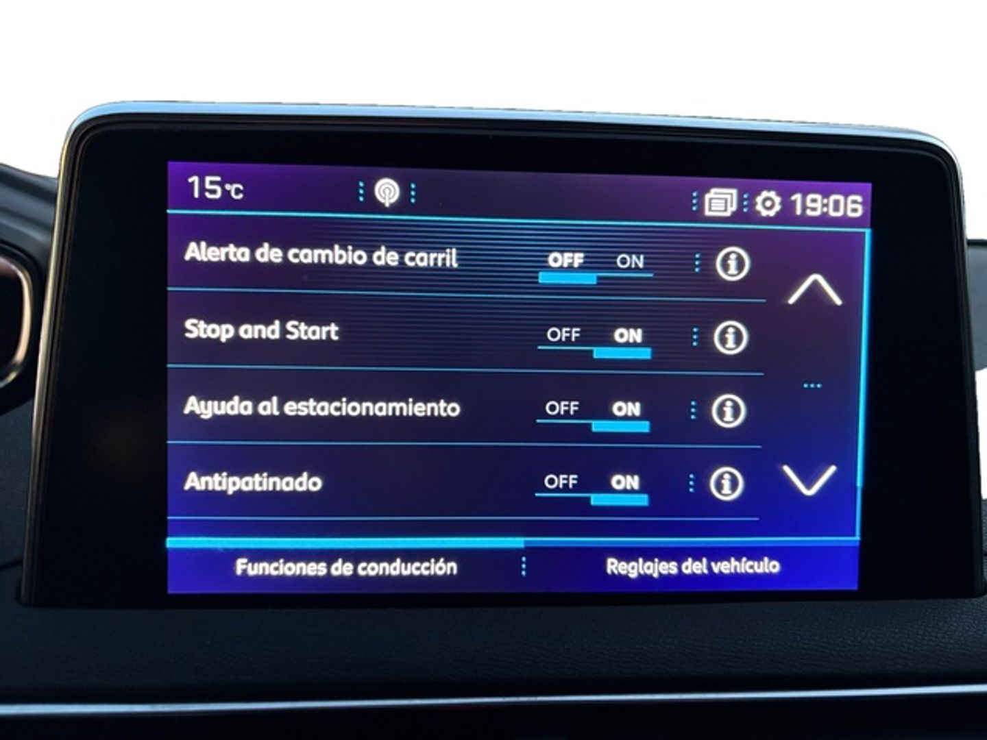 Peugeot 3008 BlueHDI 130 S&S Allure 96 kW (130 CV)