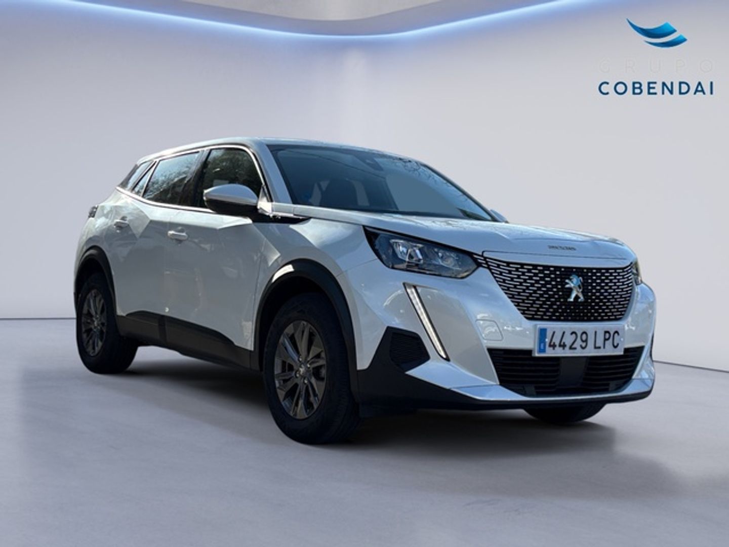 Peugeot e-2008 Eléctrico Active 100 kW (136 CV)