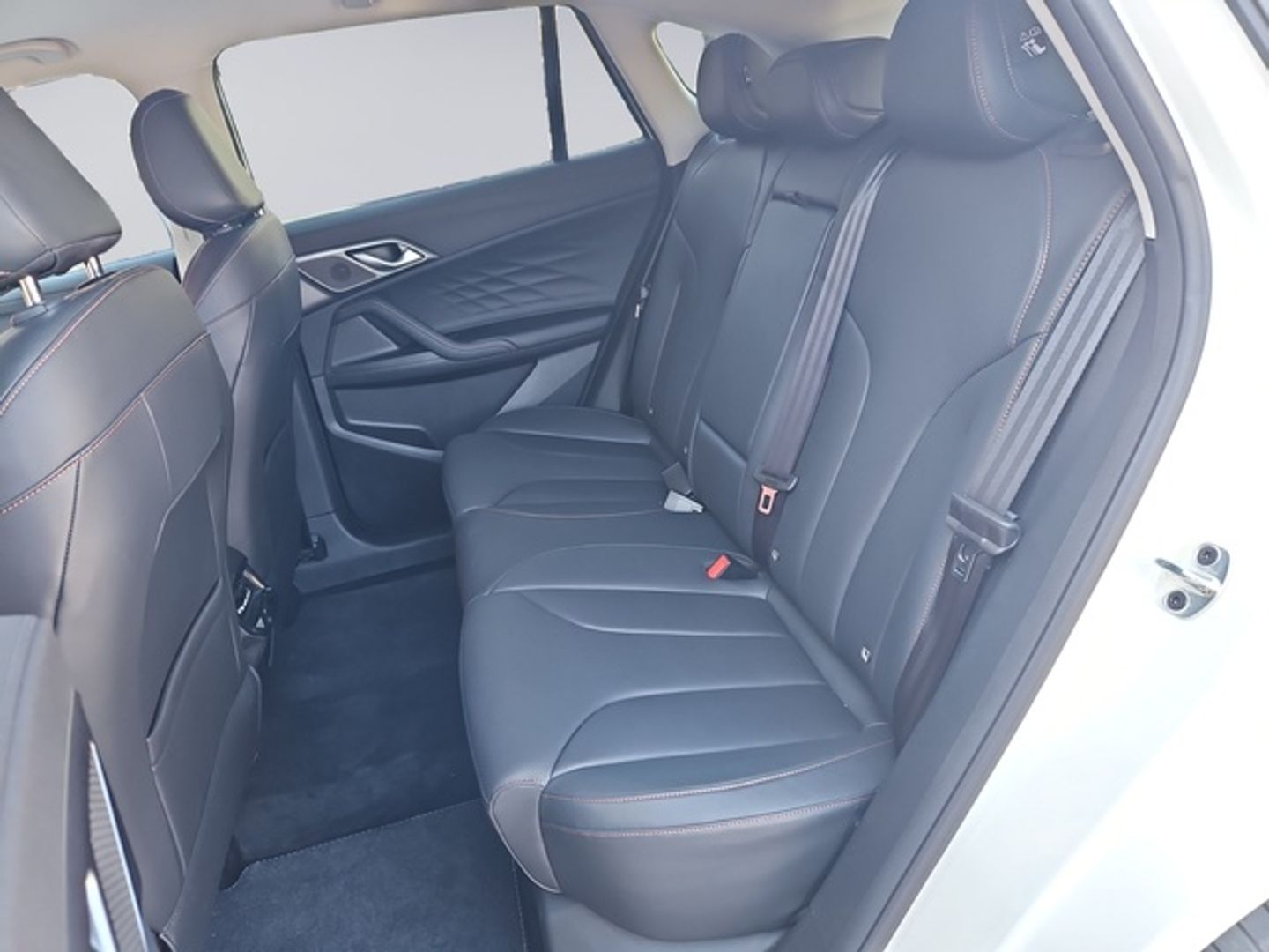 MG eHS 1.5T PHEV Luxury 249 kW (339 CV)