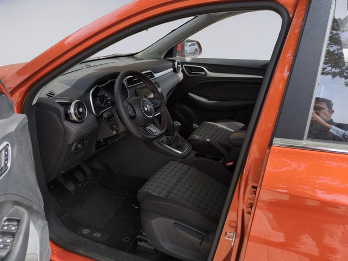 MG ZS 1.5 Comfort 78 kW (106 CV)
