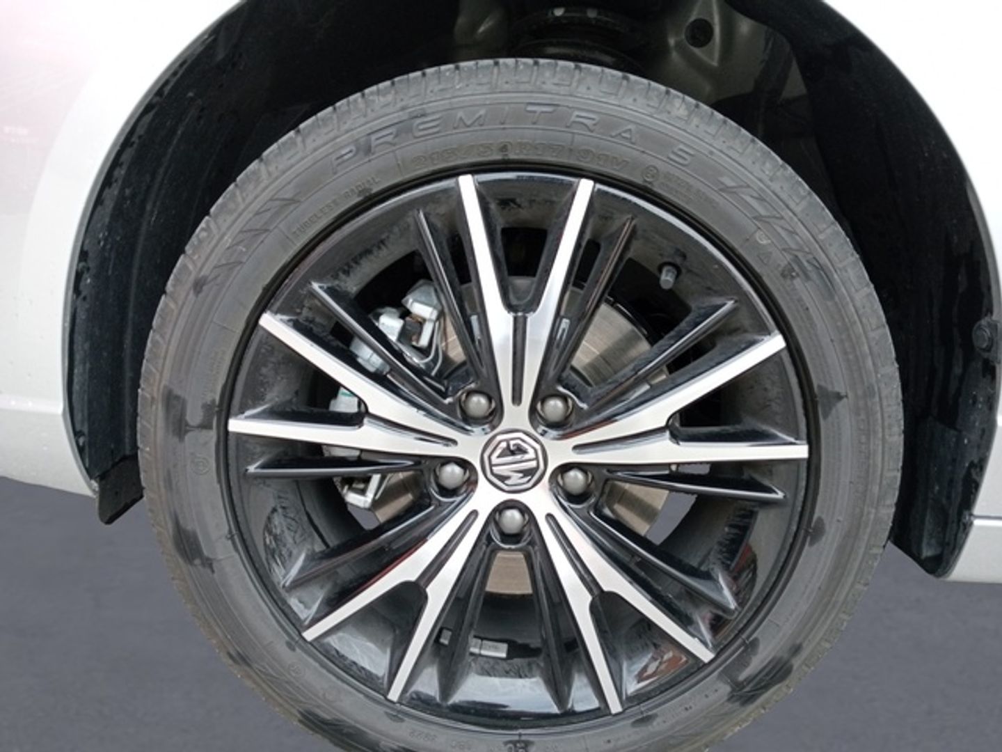 MG MG5 Long Range Luxury 115 kW (156 CV)
