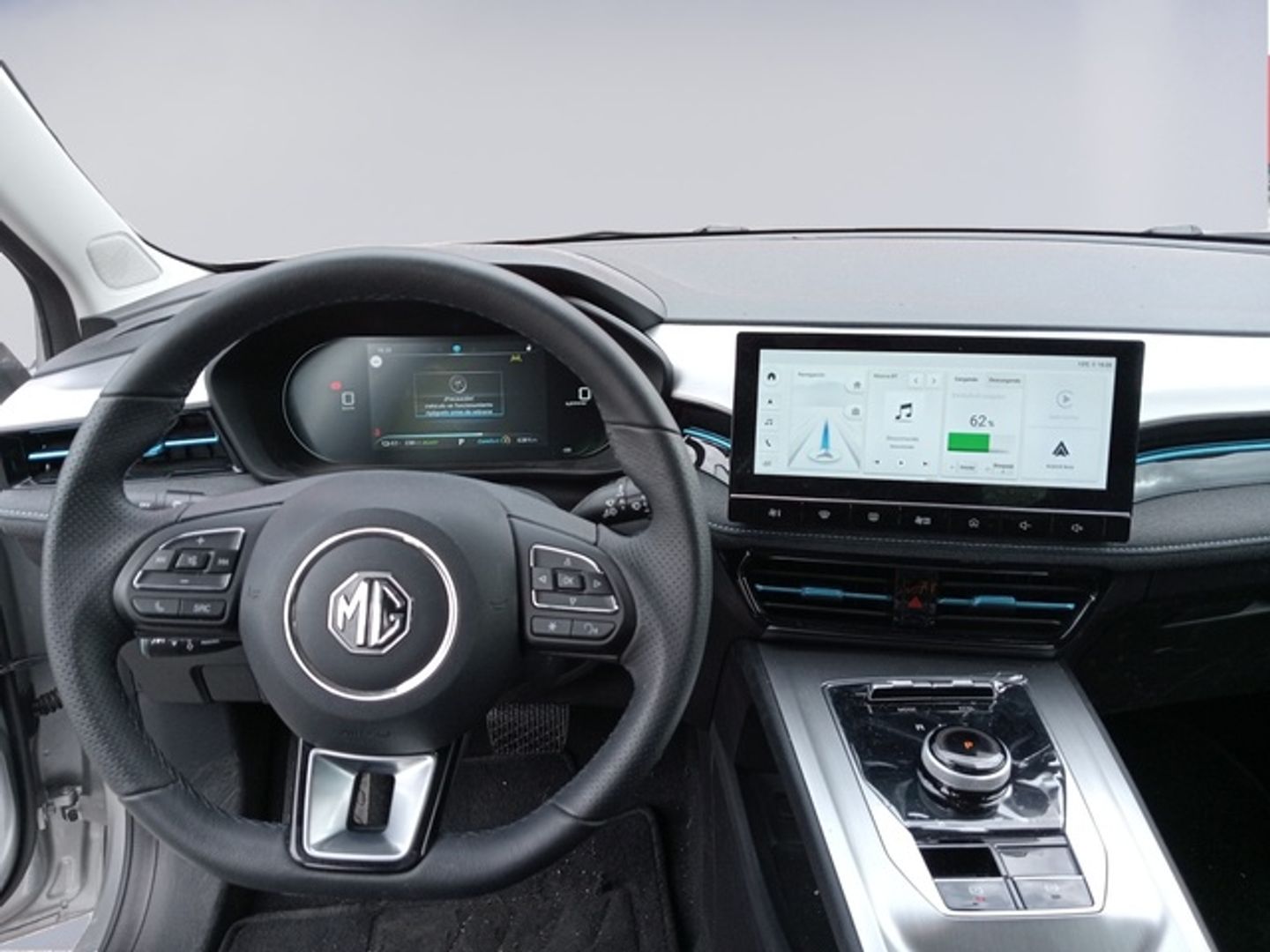 MG MG5 Long Range Luxury 115 kW (156 CV)